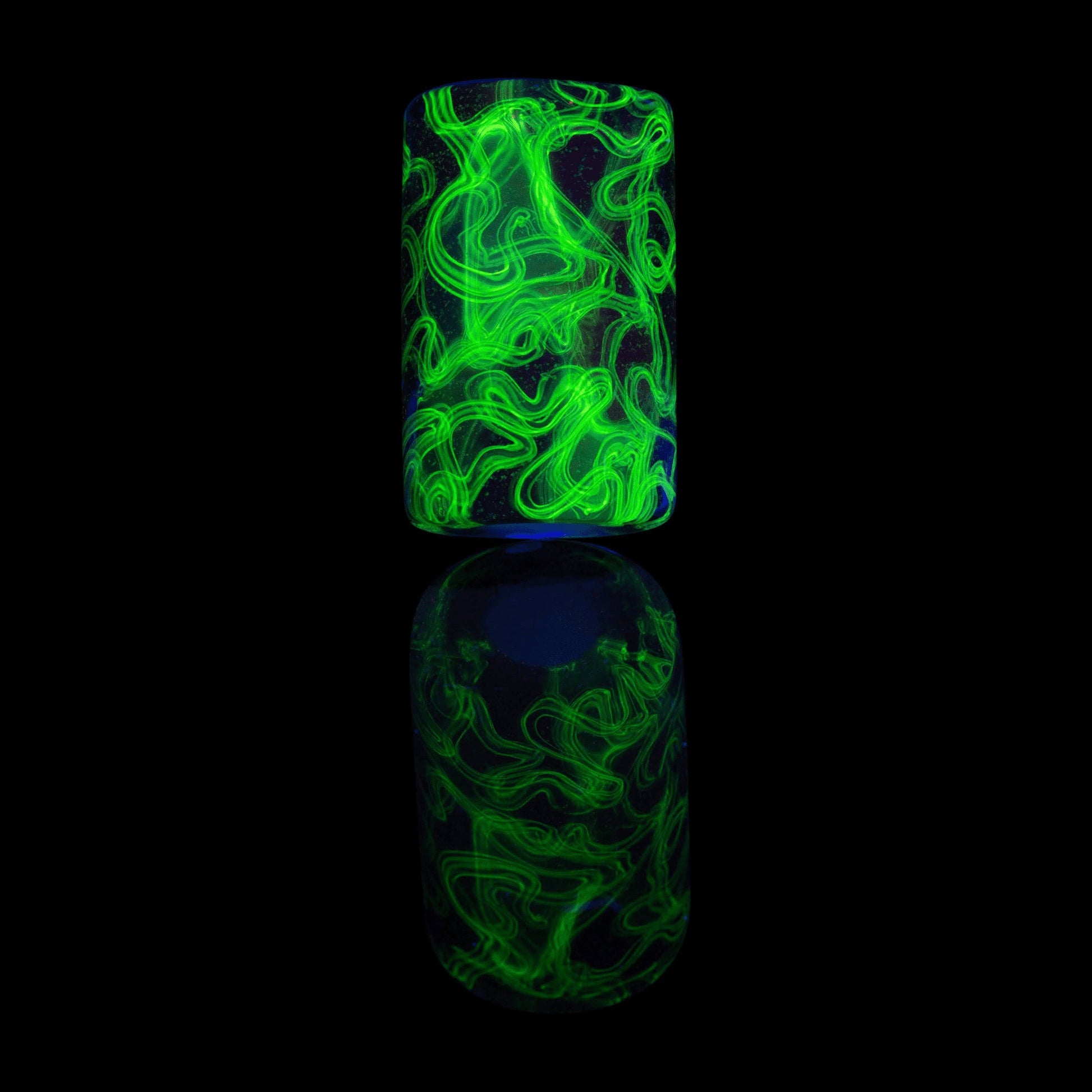 hand-blown art piece - Solo Bead (I) by Scomo Moanet (Scribble Season 2022)