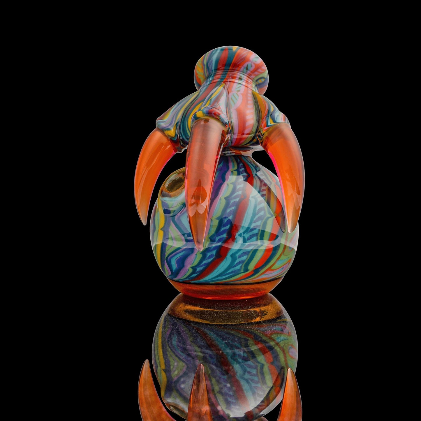 meticulously crafted design of the Claw Orb Rig by Trip A x Mike Luna (SCOPE 2022)