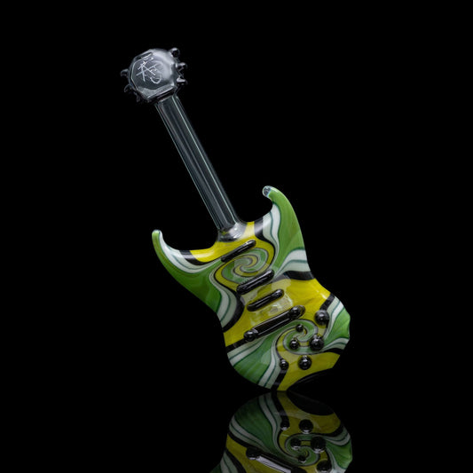 luxurious design of the Wig Wag Guitar Pipe (E) by AJ Roberts