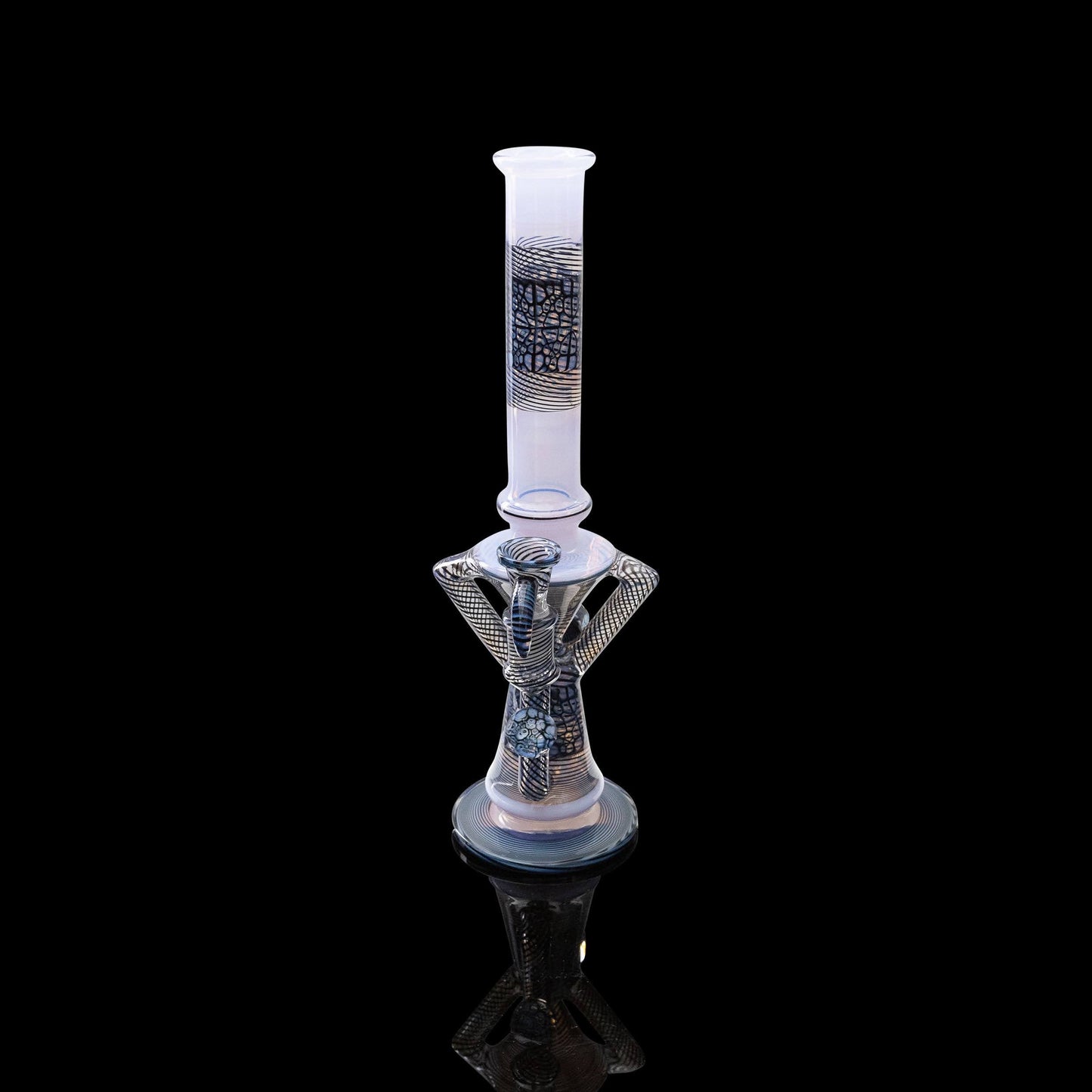 sophisticated design of the 15” Faceted Recycle Bong by Gobs Glass (2023 Release)