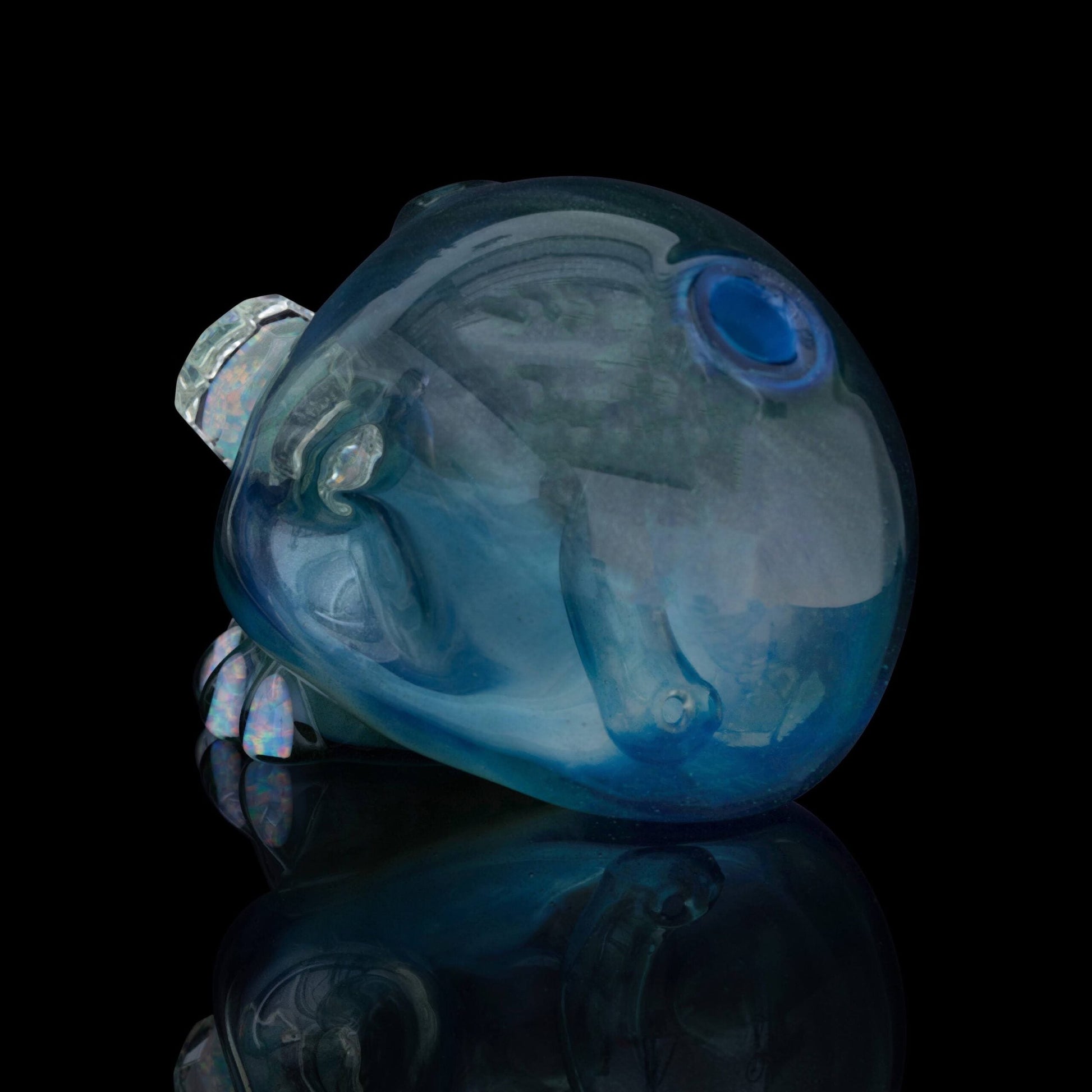 sophisticated art piece - Hydro Dust Skull w/ Big Opal by Carsten Carlile (2023)