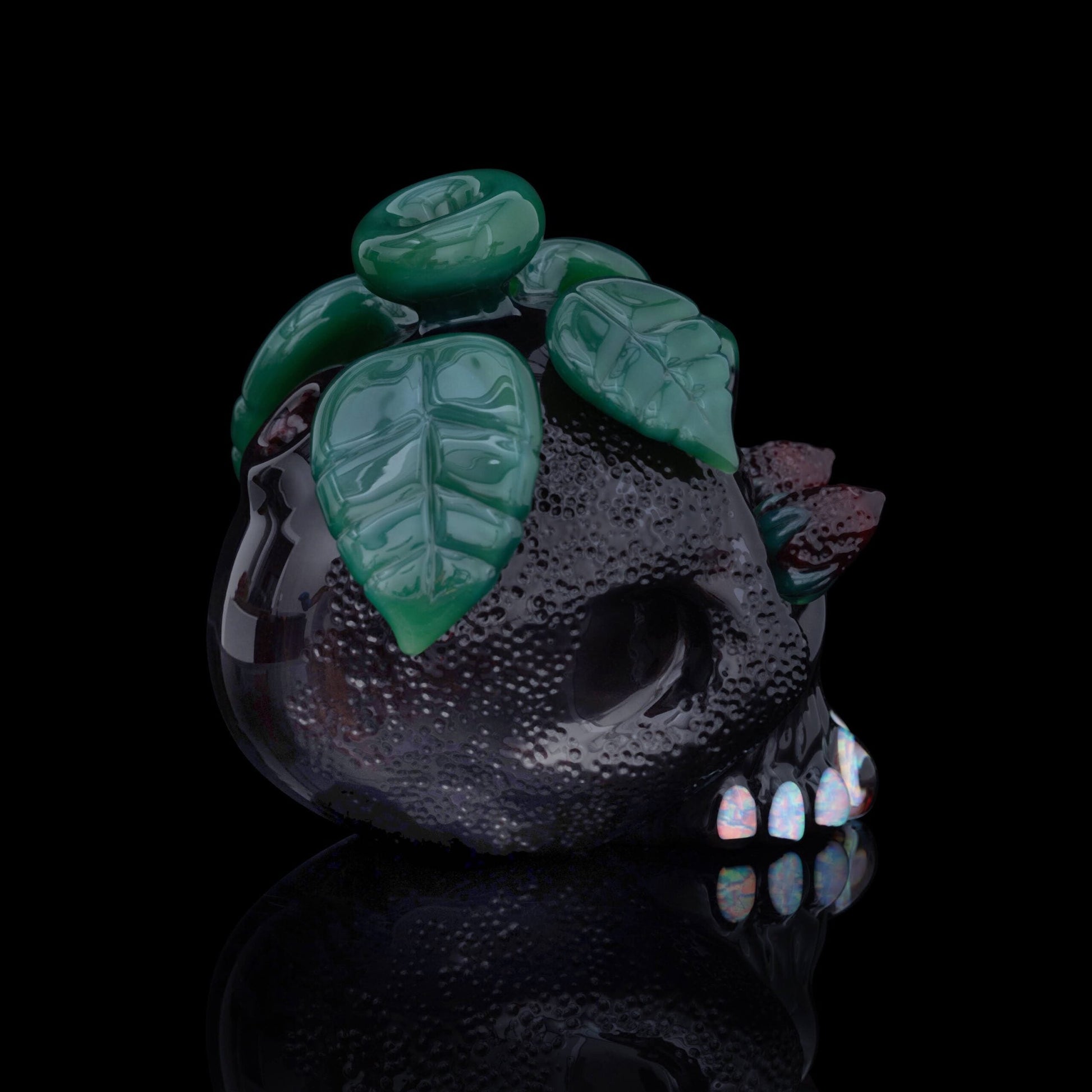 heady art piece - Strawberry Skull Collab by Carsten Carlile x Joshua Opdenaker (2023)