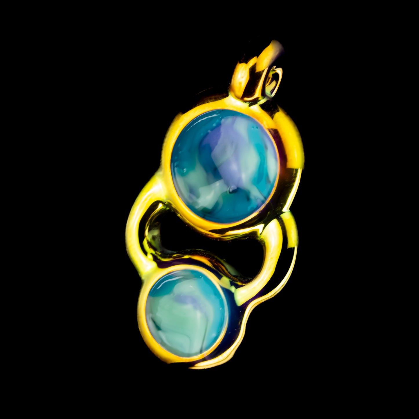 Sacred Pools Pendant by Green T (2024)