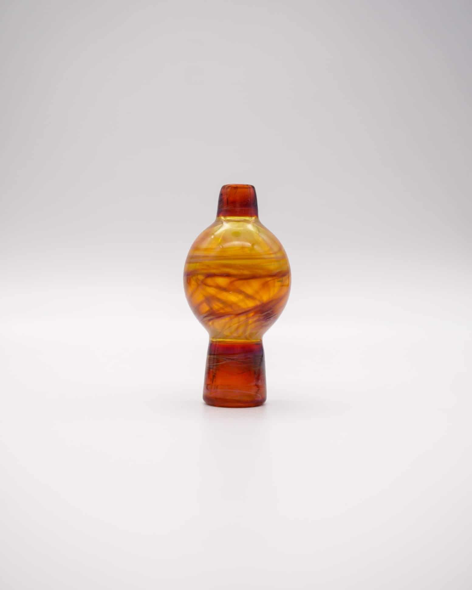 exclusive design of the Amber Carb Cap by Gomez Glass