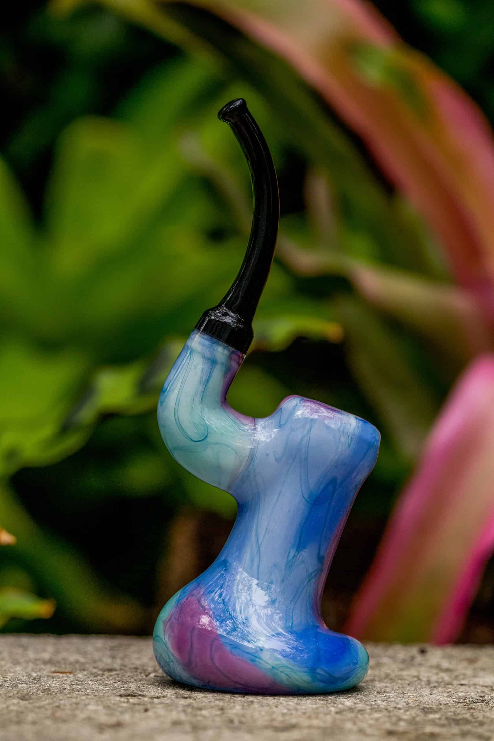 exquisite design of the Crushed Opal Scribble Watson Rig by Scomo Moanet