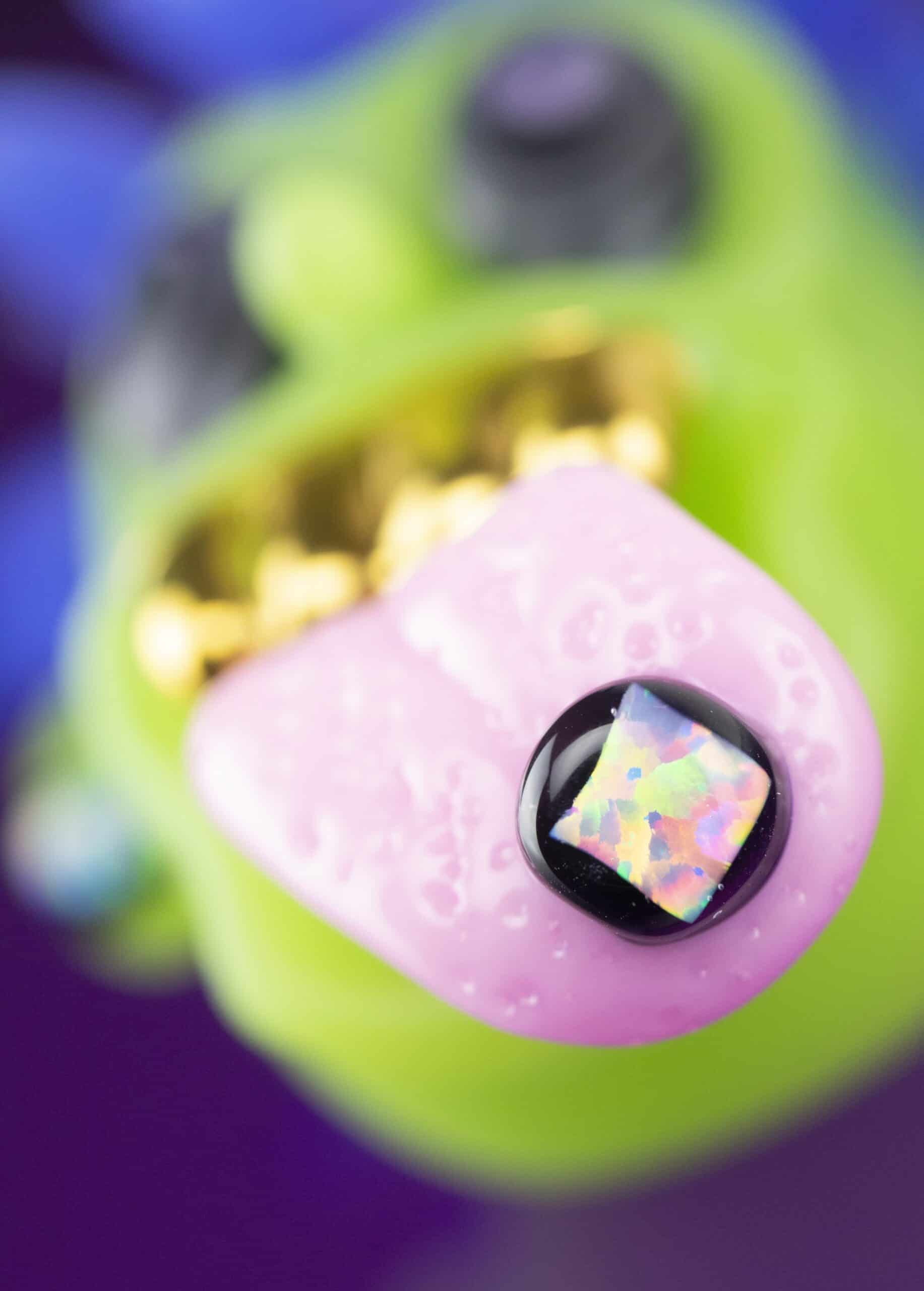 artisan-crafted design of the Large Mushroom Rig by Glasshole (2023)