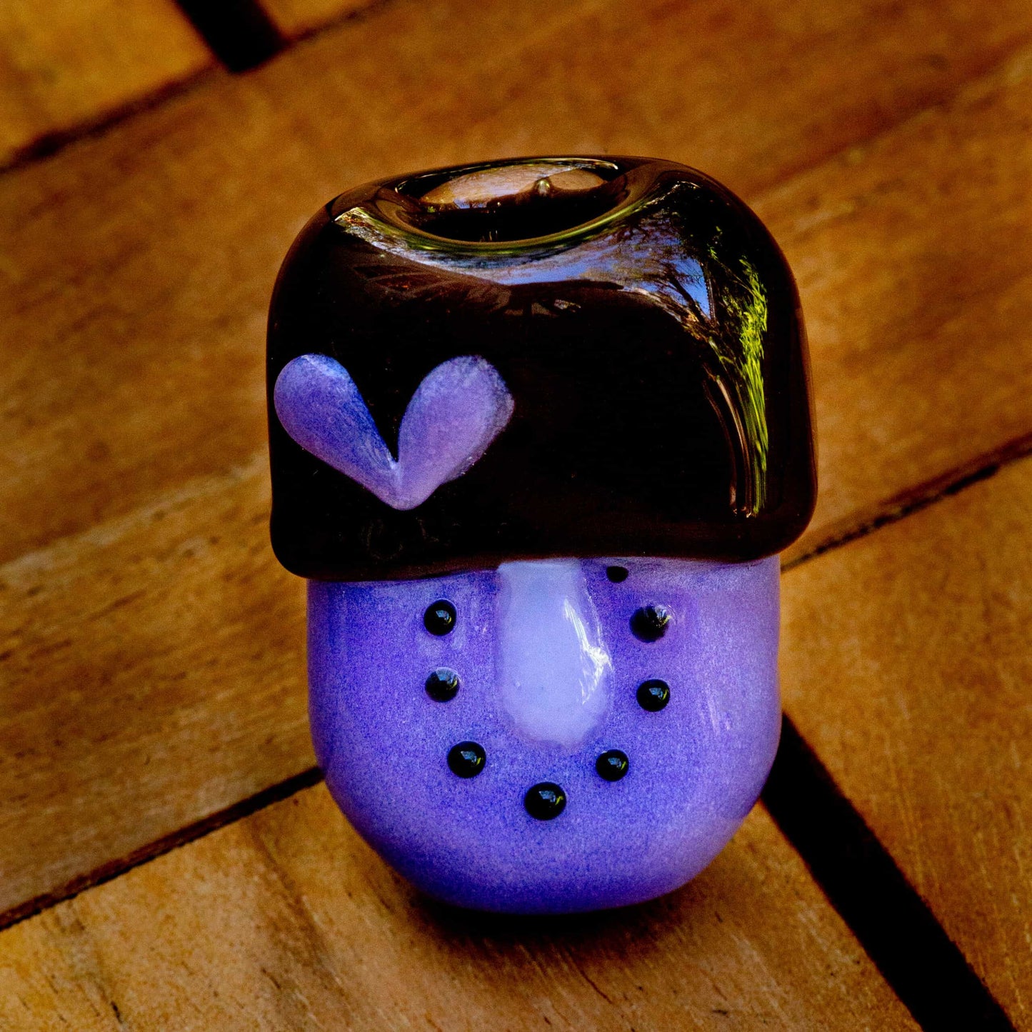 sophisticated art piece - Purple Kiwi Onie w/ Heart by Sakibomb