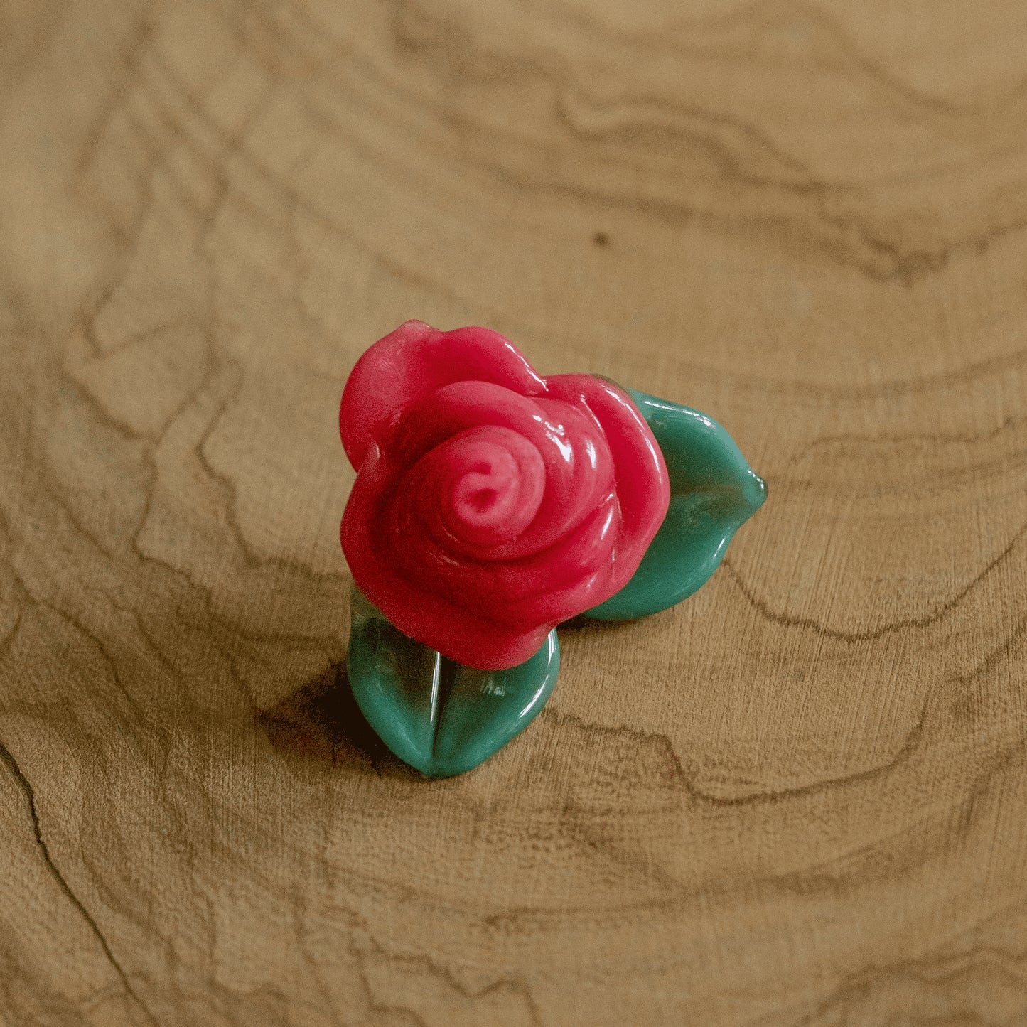 luxurious glass pendant - Pink Rose w/ Green Leaves Pendant (B) by Sakibomb