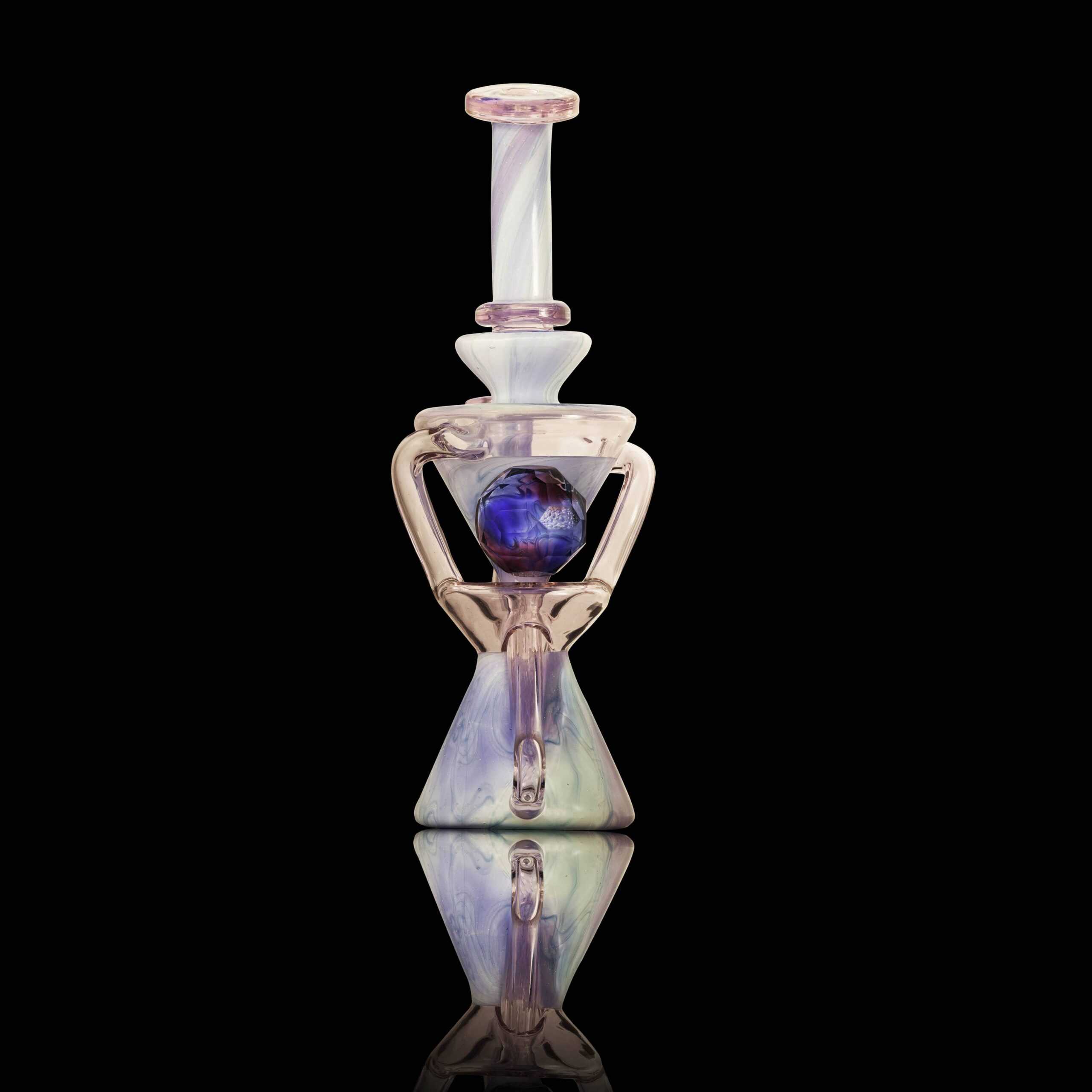 artisan-crafted design of the Large Mushroom Rig by Glasshole (2023)