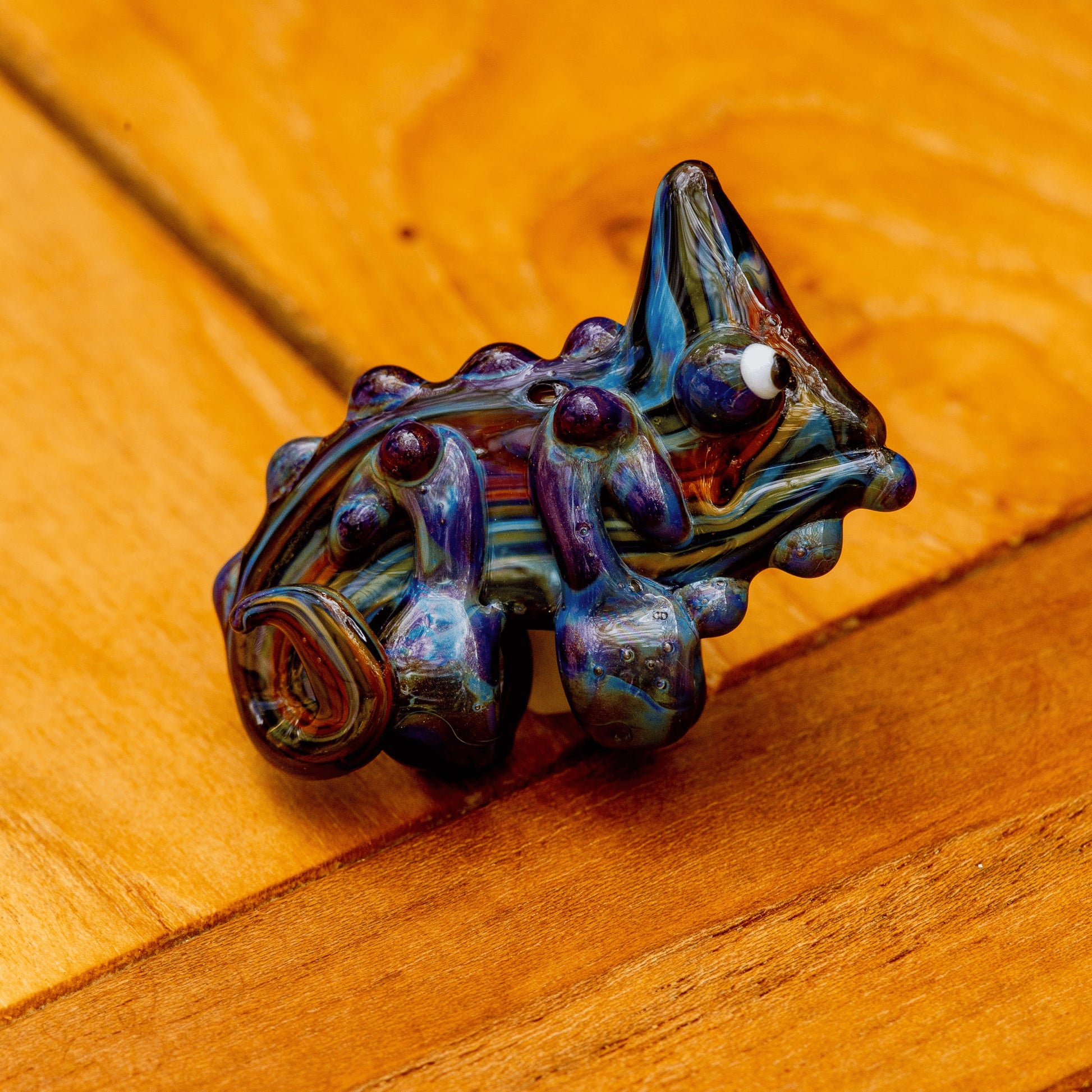 exquisite glass pendant - Chameleon Pendant (K) by Willy That Glass Guy