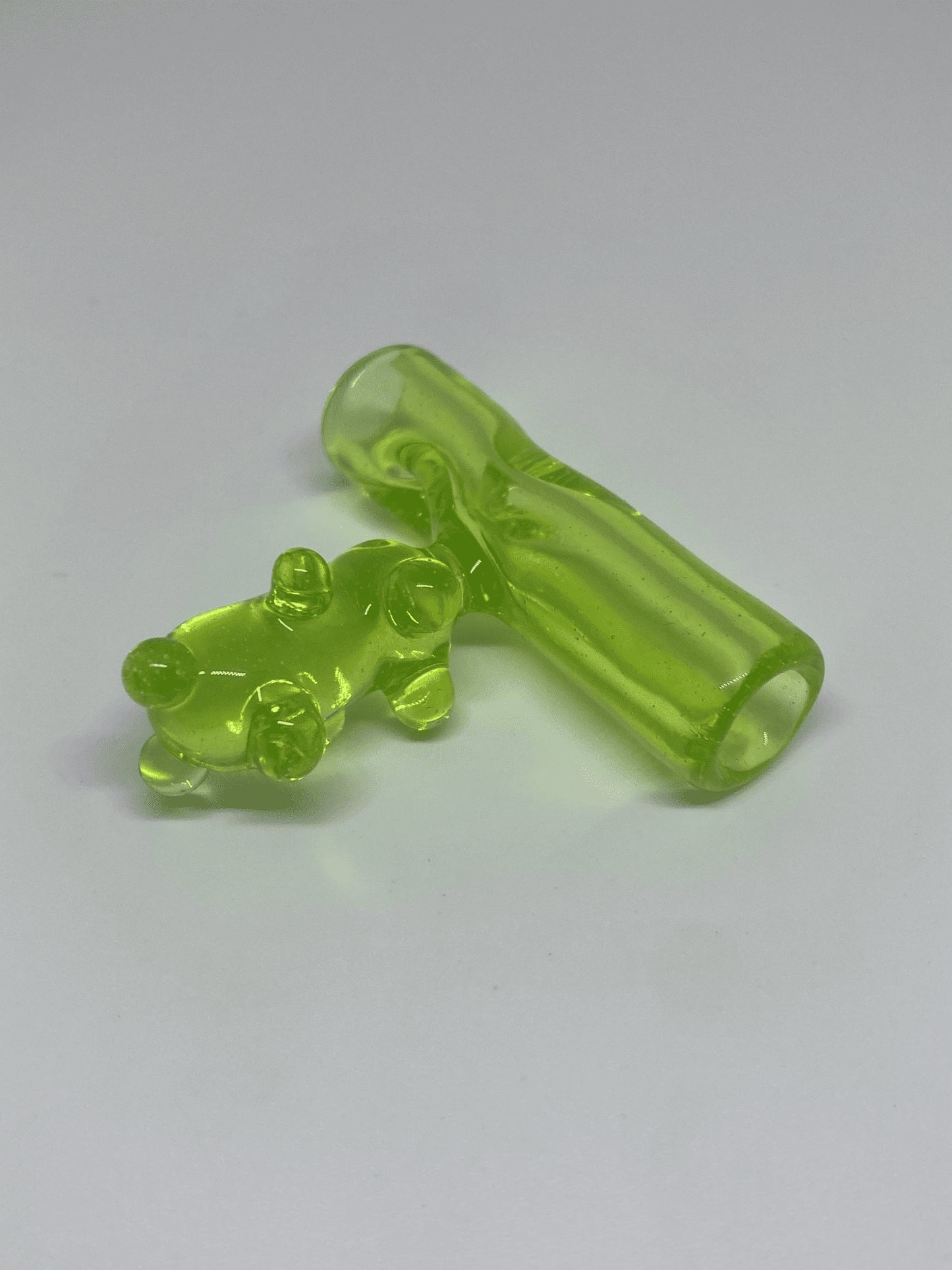 sophisticated art piece - Heady Bear Tip (N) by Alexander The Great Glass