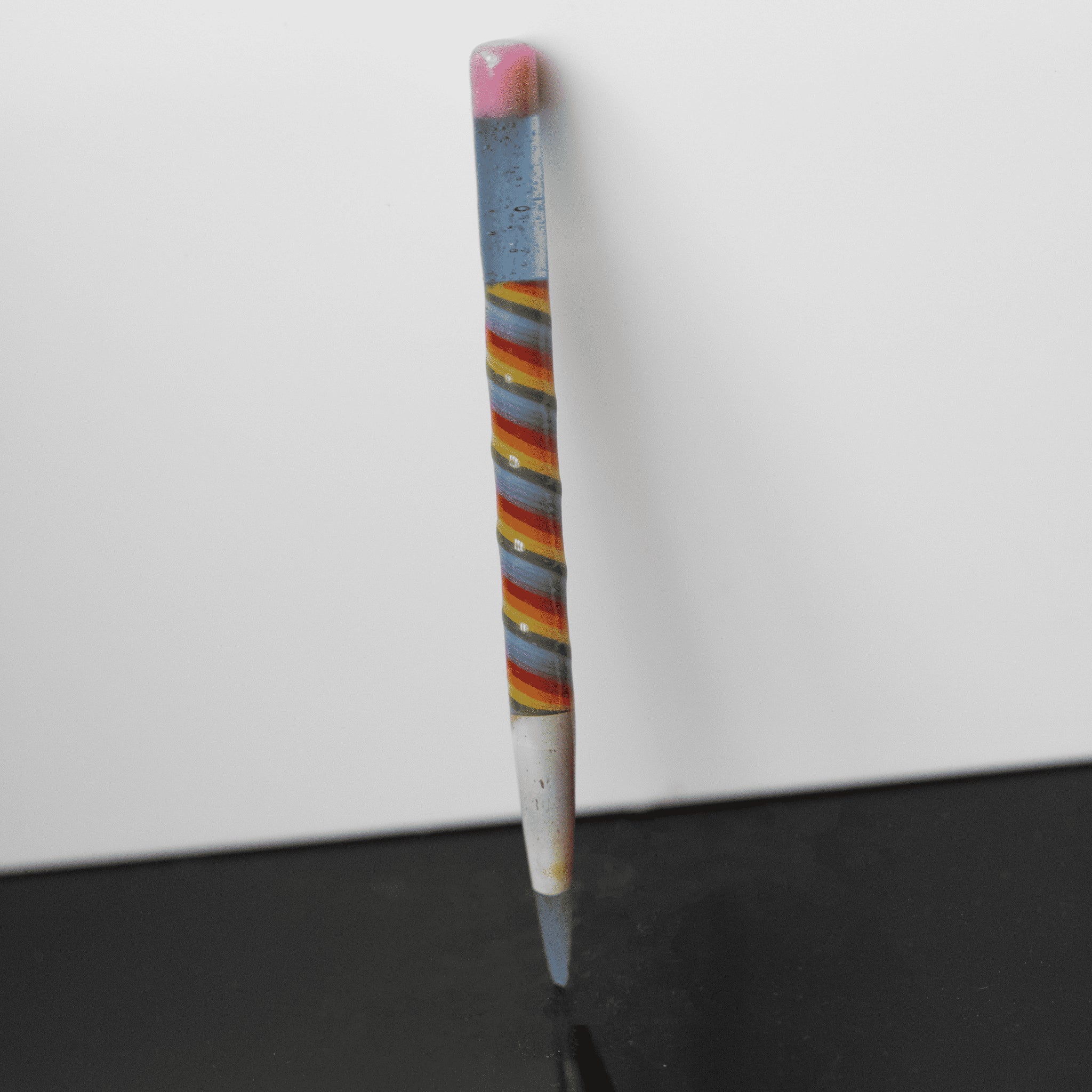 artisan-crafted design of the Large Mushroom Rig by Glasshole (2023)