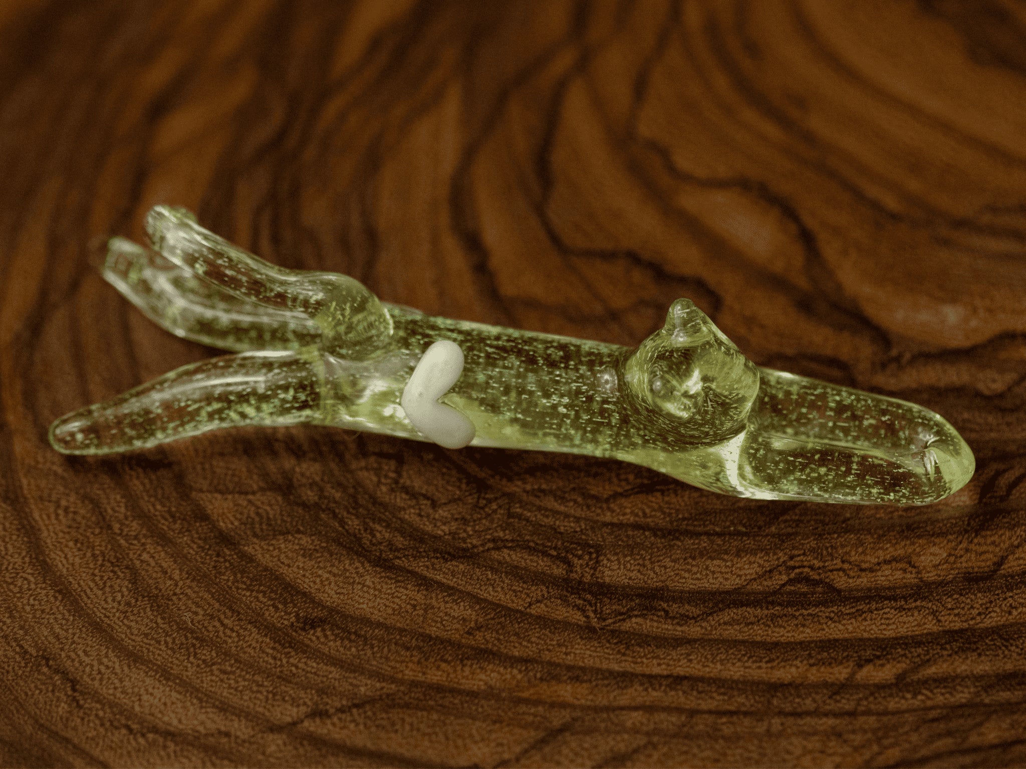 artisan-crafted design of the Large Mushroom Rig by Glasshole (2023)