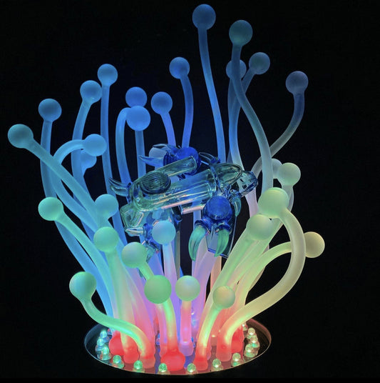 heady art piece - Trichome Voyager by Alex Ubatuba x Avatar Glass