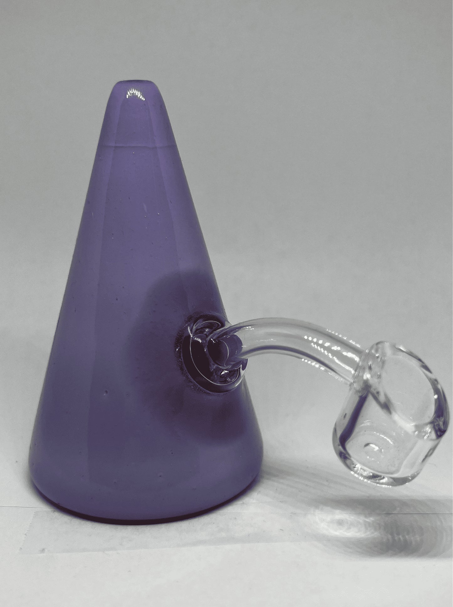 hand-blown design of the (JBD2) JBD Color Cone Rig