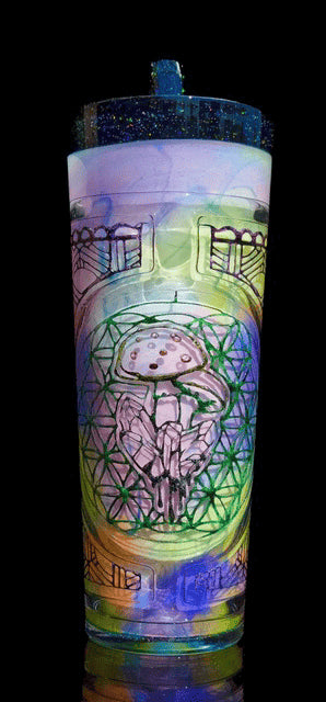luxurious art piece - Collab Psychotropic Cup by Avant-Garde x Scomo Moanet (Scribble Season 2022)