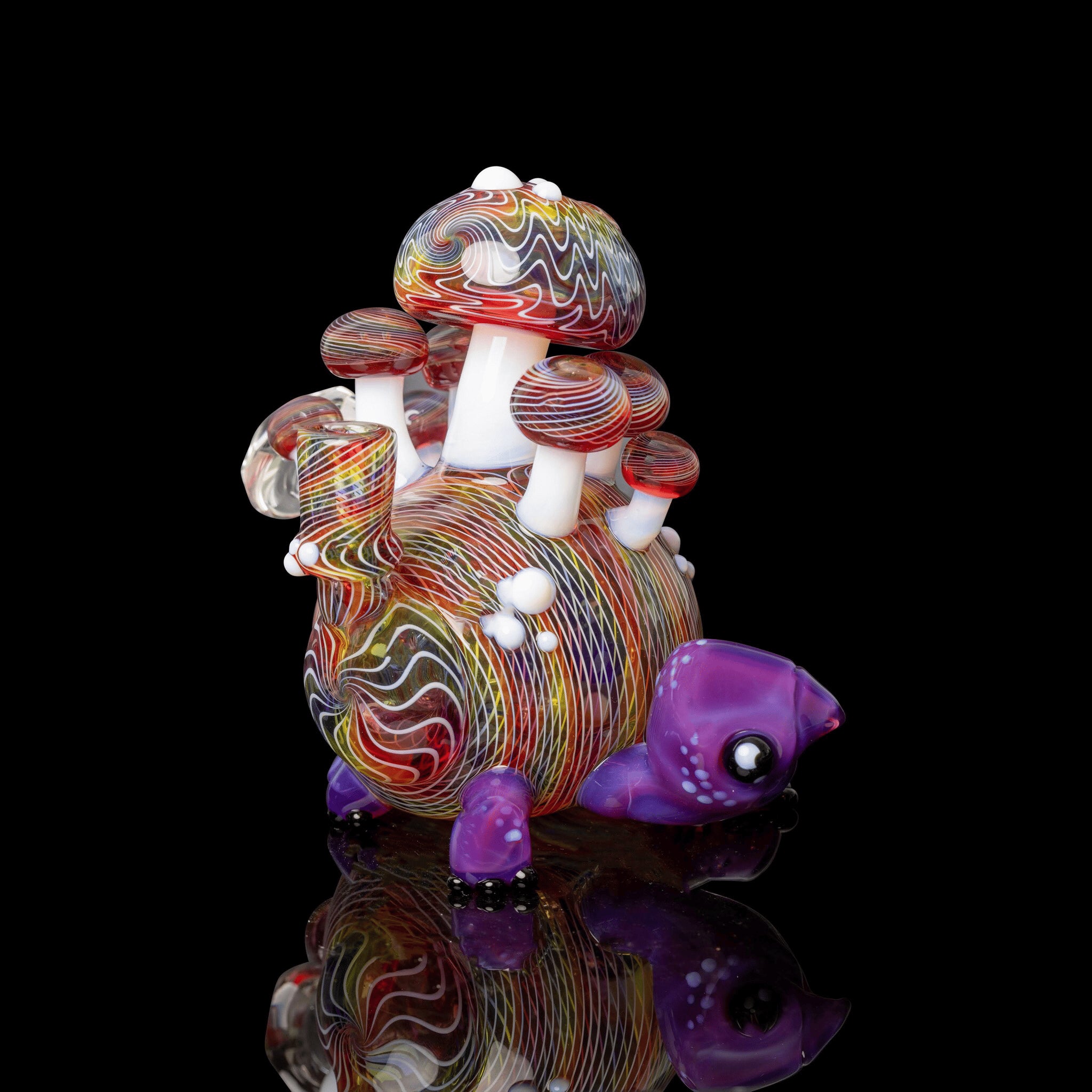 artisan-crafted design of the Large Mushroom Rig by Glasshole (2023)