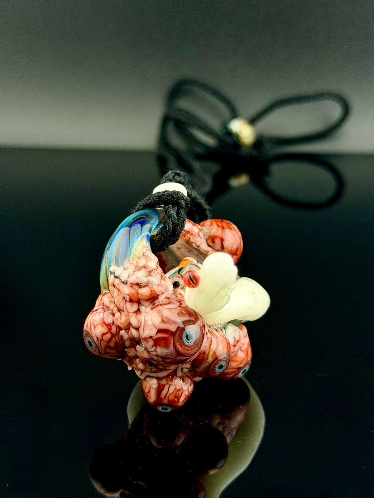Mamoru White Snake