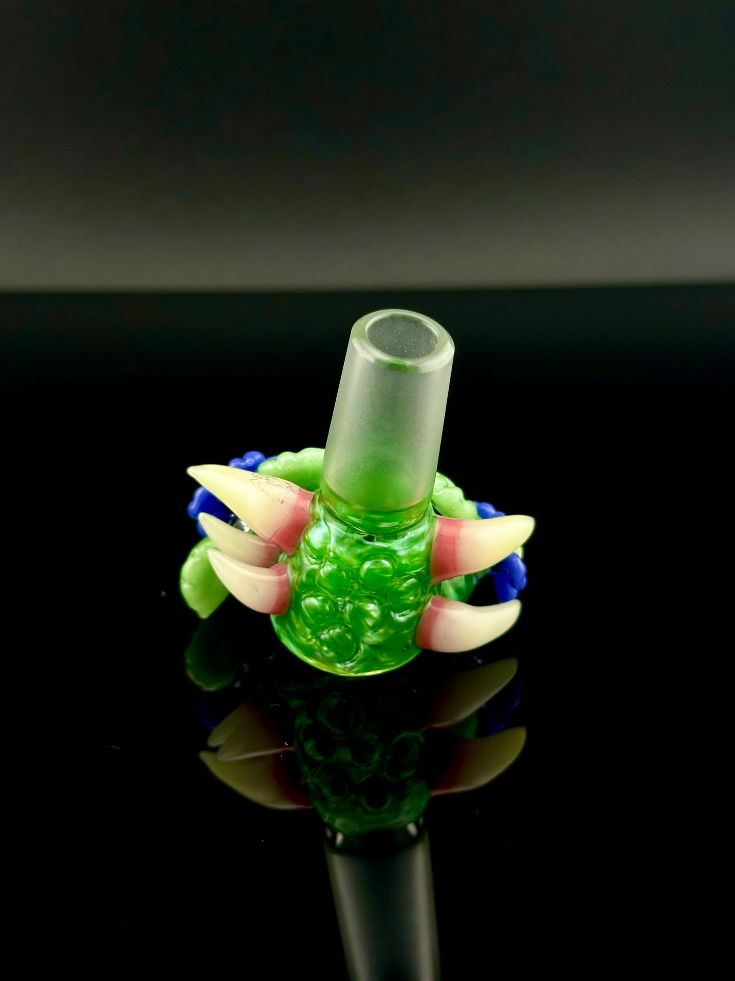Single Hole Martini Slide in 14mm by Mars Glassworks x Salt (2025)