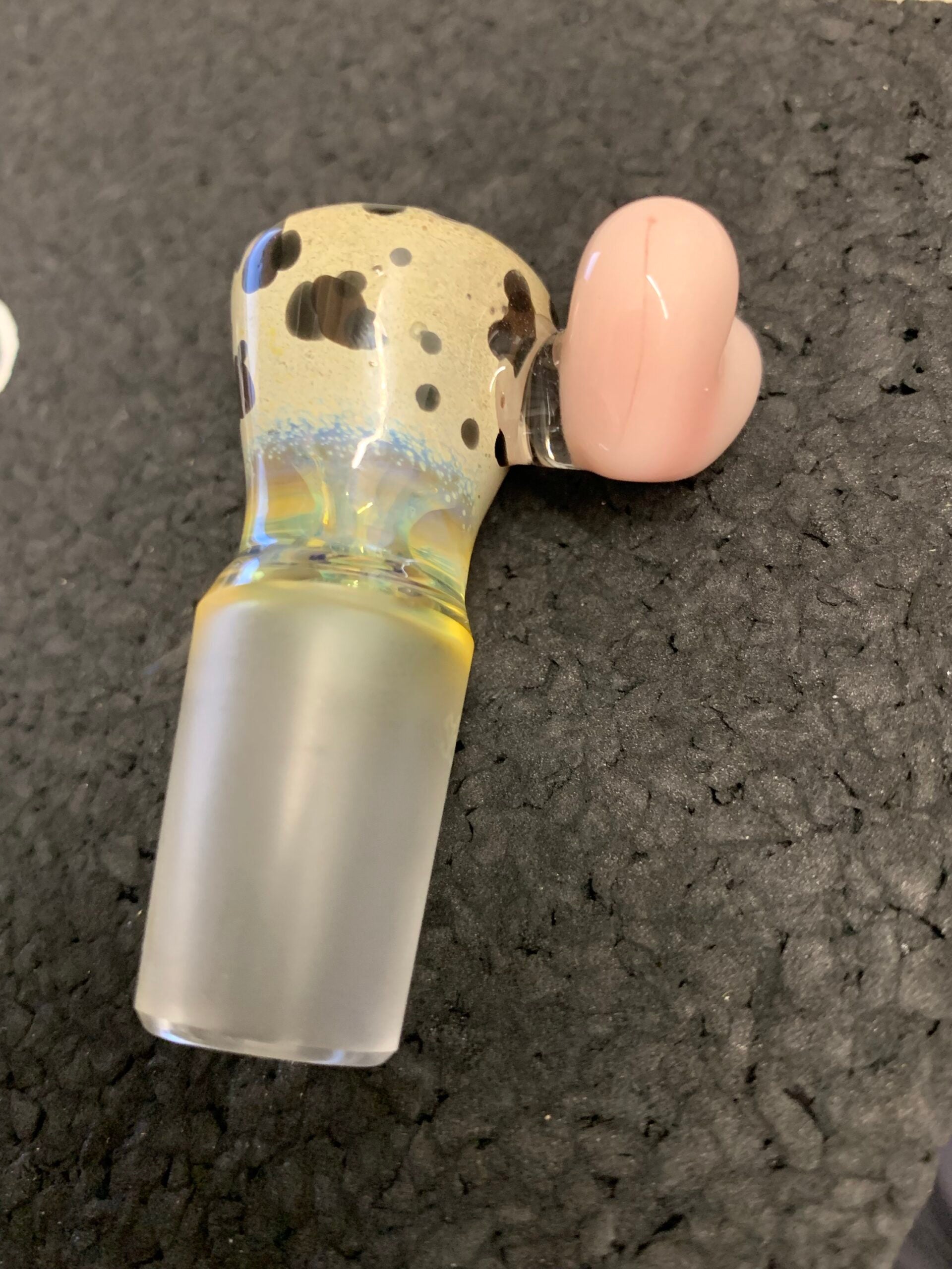 artisan-crafted design of the Large Mushroom Rig by Glasshole (2023)