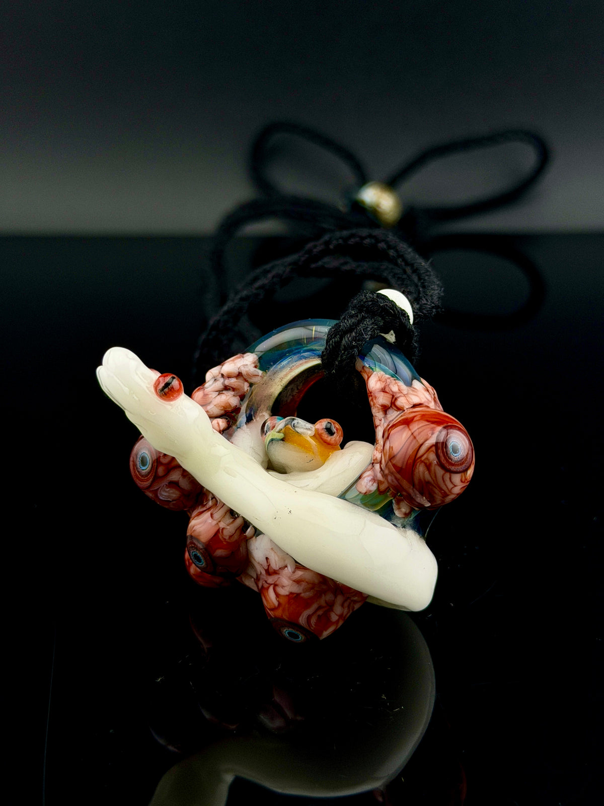 Mamoru White Snake
