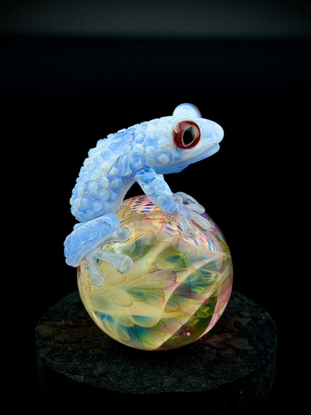 Rye x Kemgtaro Pendant