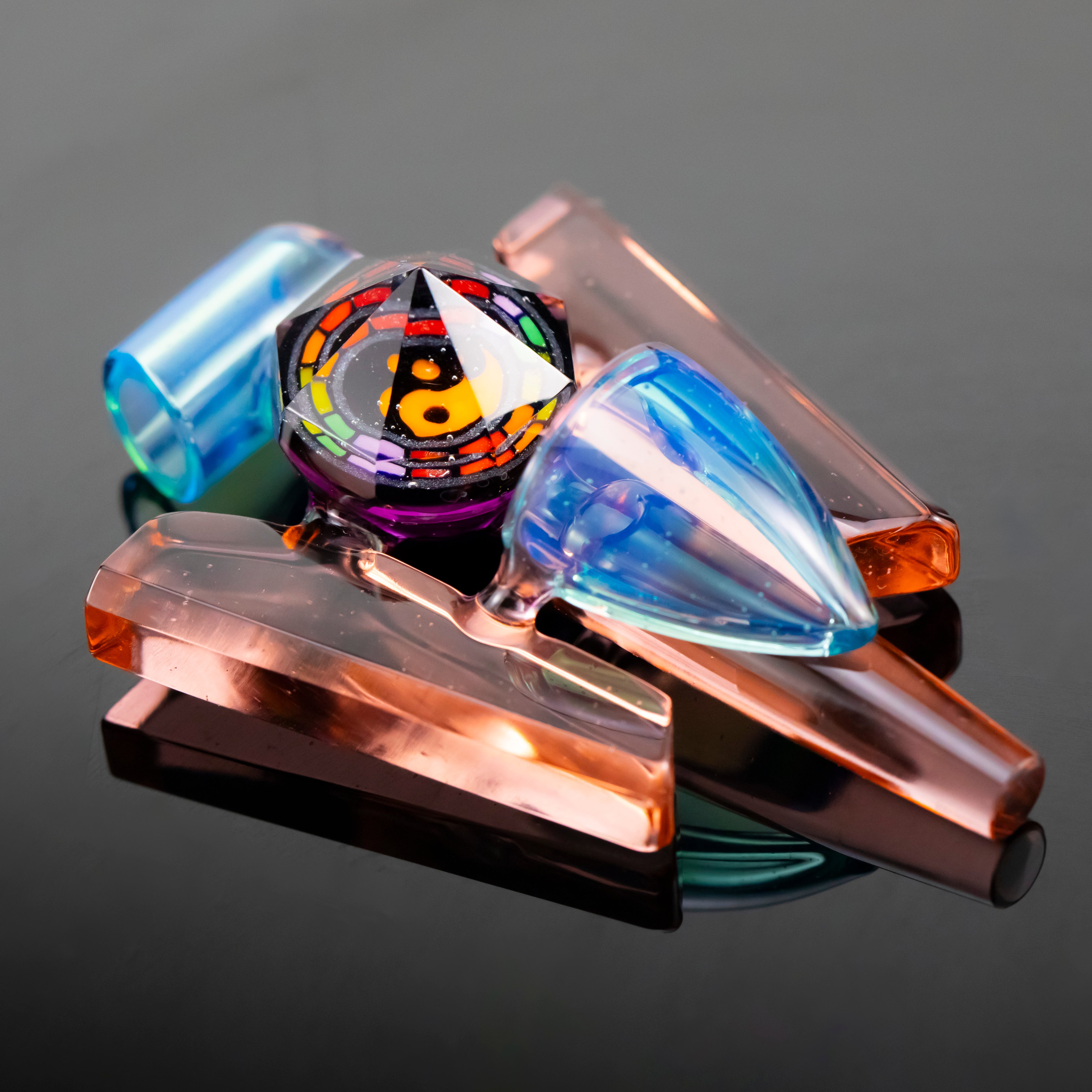 artisan-crafted design of the Large Mushroom Rig by Glasshole (2023)