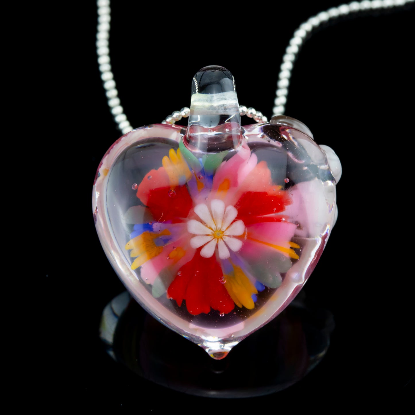 Heart Pendant by Tomomi Handa (2024)