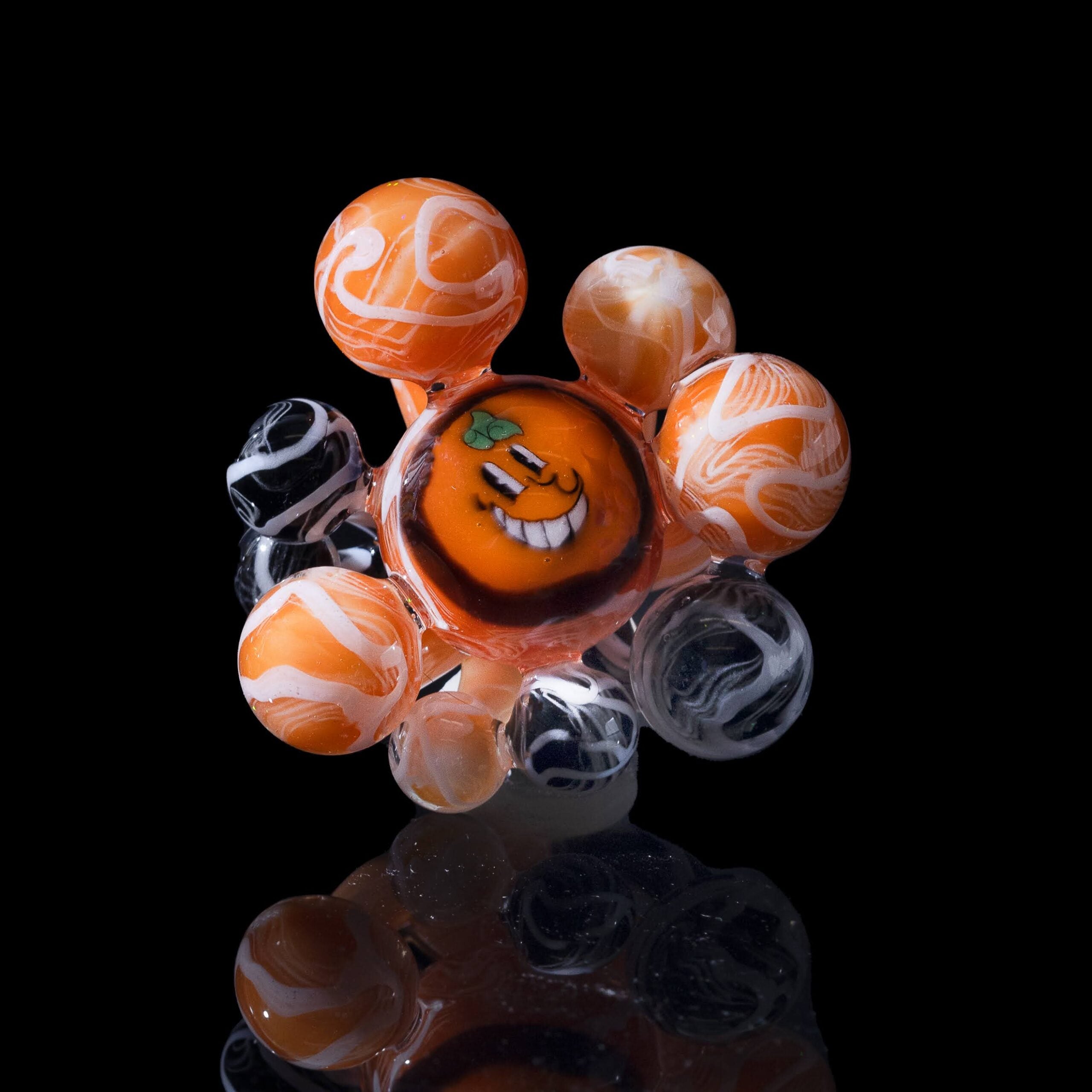 artisan-crafted design of the Large Mushroom Rig by Glasshole (2023)