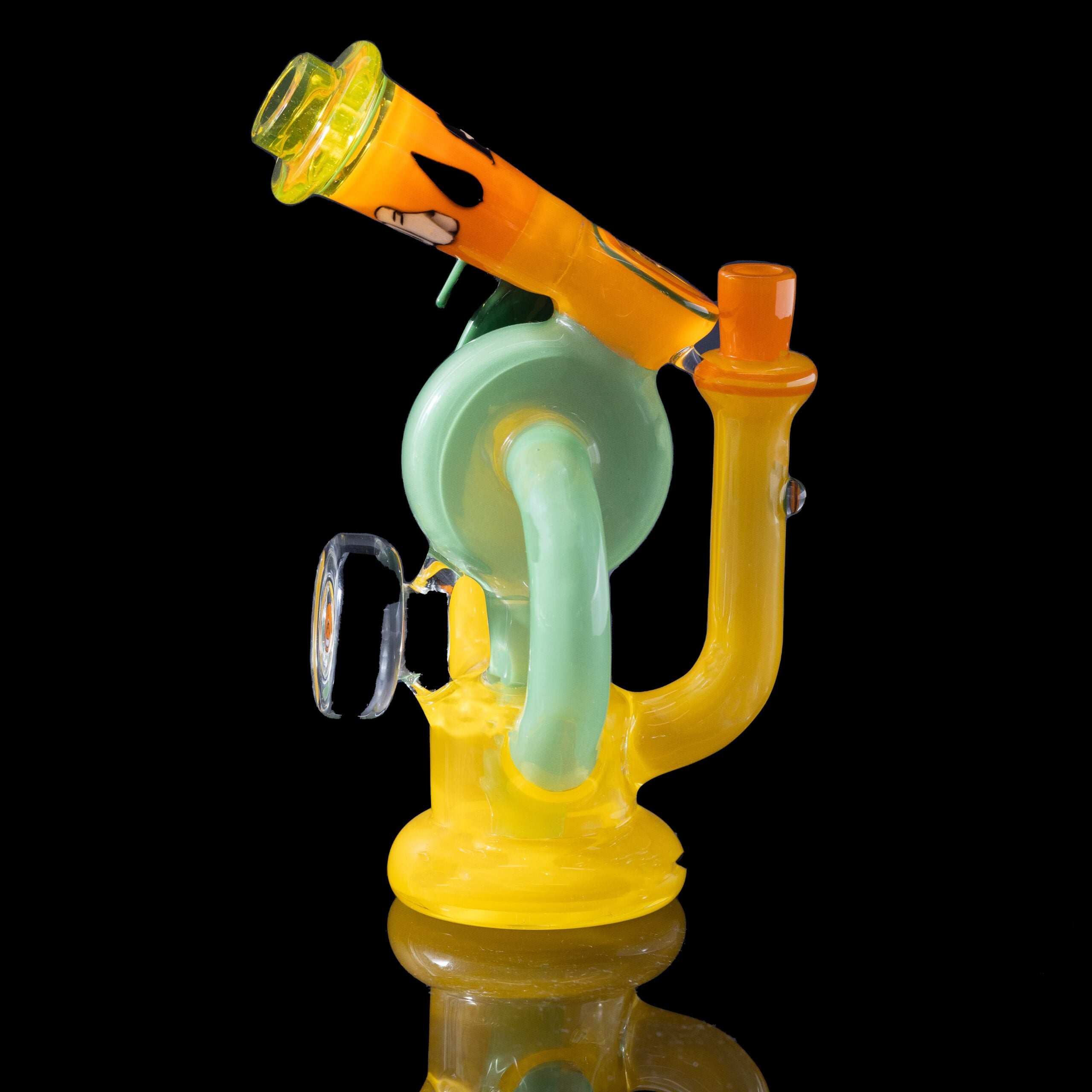 artisan-crafted design of the Large Mushroom Rig by Glasshole (2023)