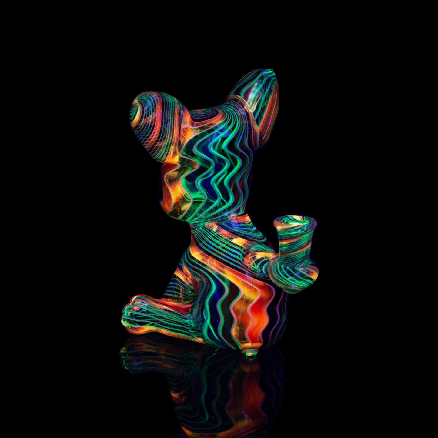 luxurious design of the Collab Frenchie Rig by Karma Glass x Swanny