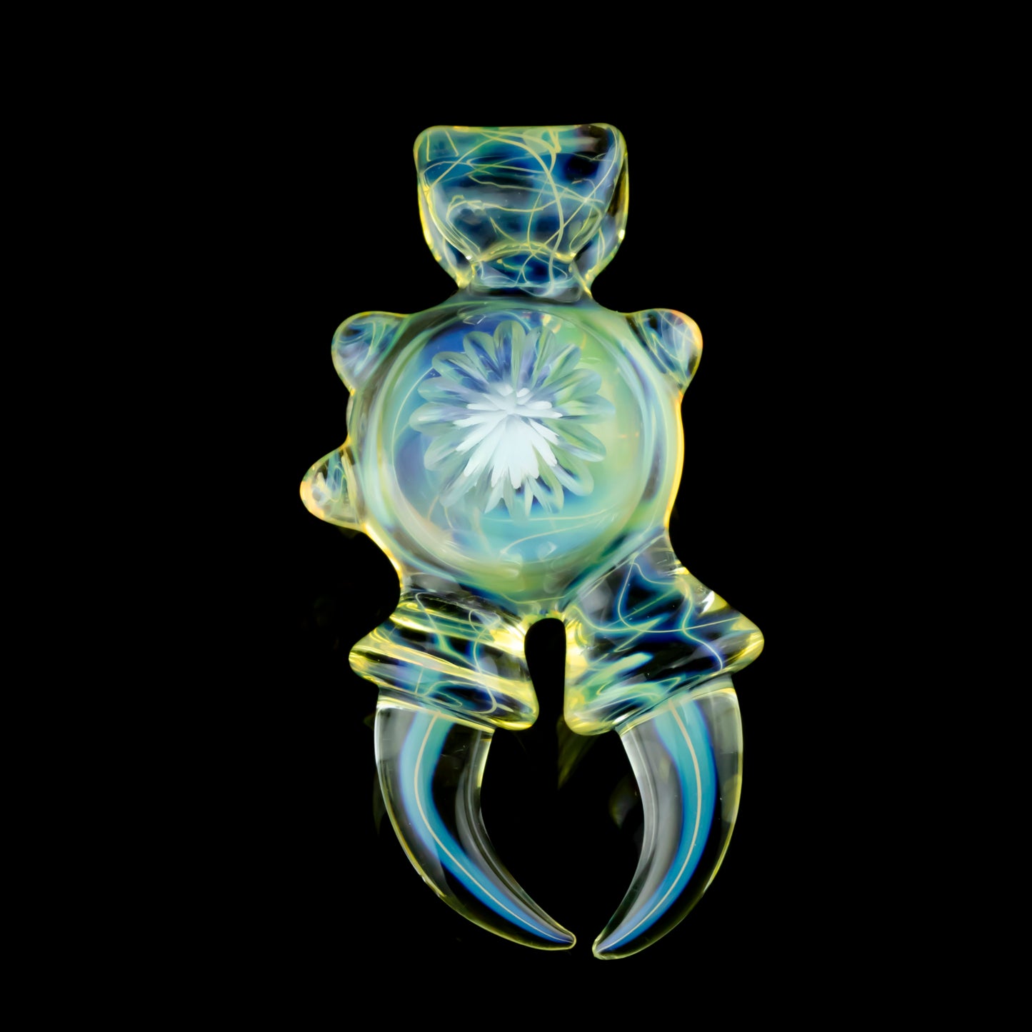 Warlock Pendant by Alex Ubatuba x Ksukebey (2024)