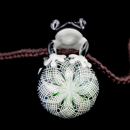 Amicello Marble Pendant by Kengtaro x Akio (2024)