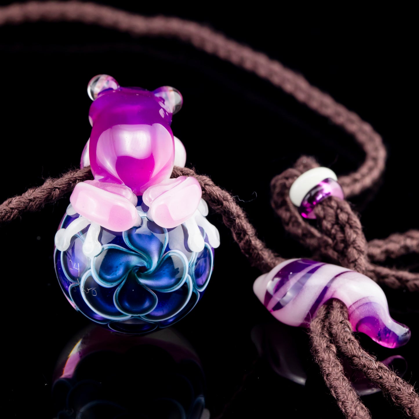 Collab Pendant by Eusheen x Kengtaro (2024)