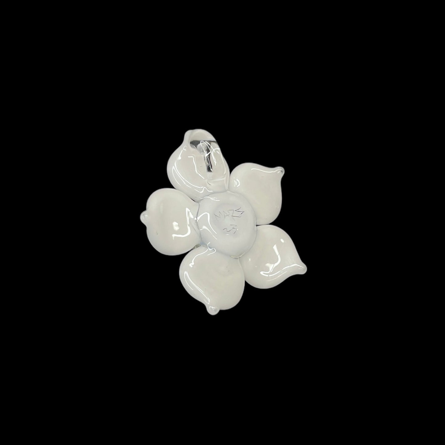 Dichro Flower Pendant (A) by Mars (2024)