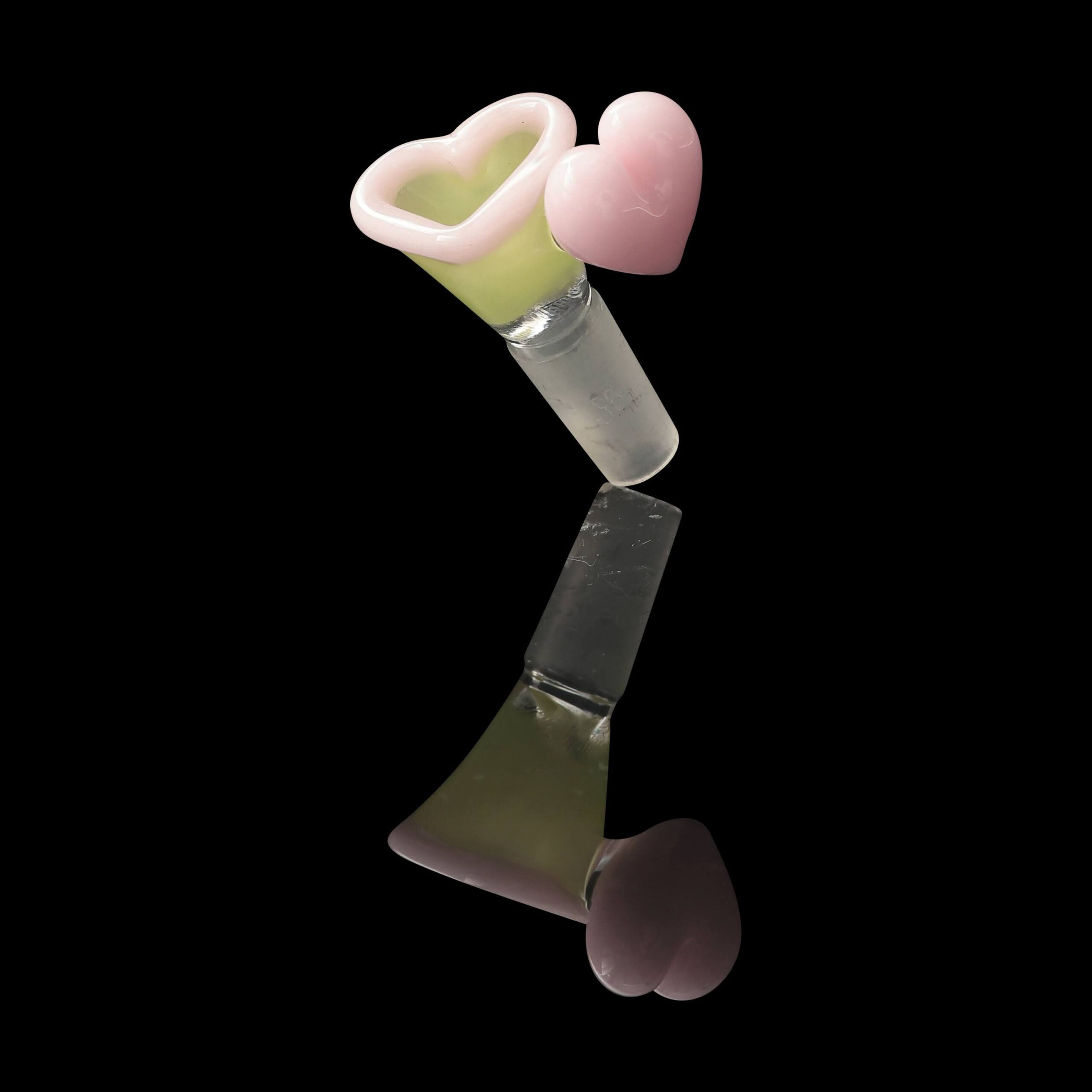 artisan-crafted design of the Large Mushroom Rig by Glasshole (2023)