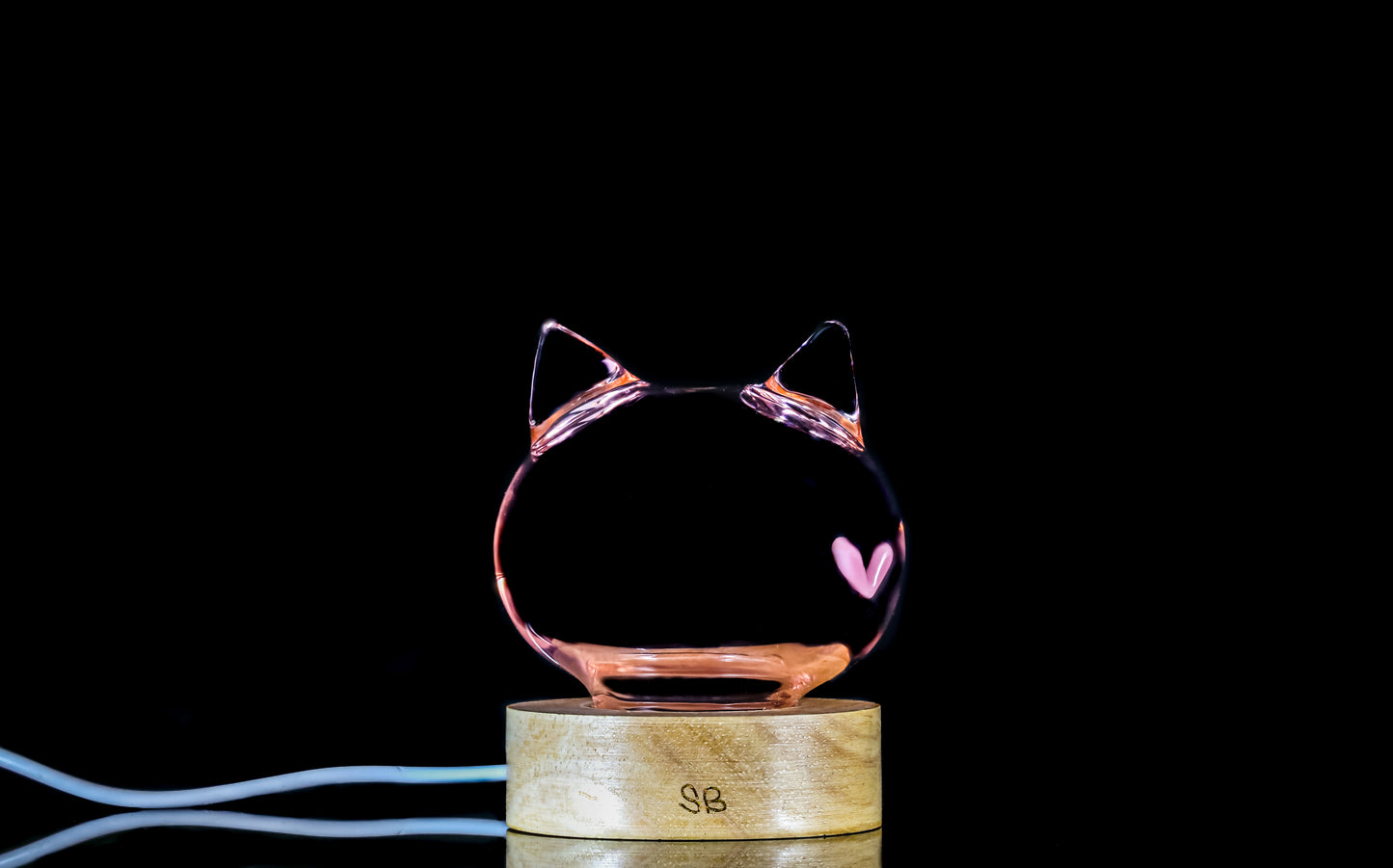 Clear Pink Kitty Head Light by Sakibomb (2023)