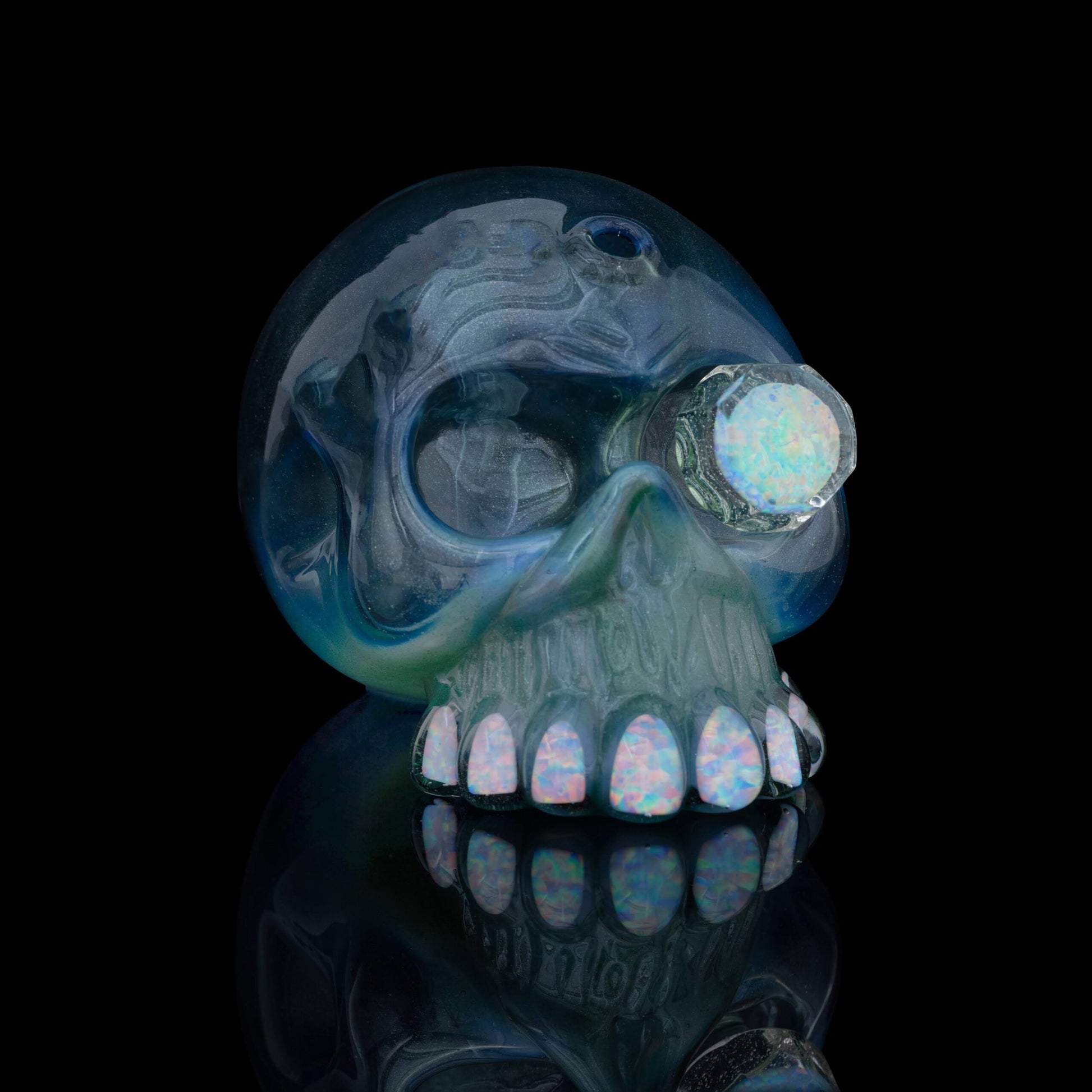 sophisticated art piece - Hydro Dust Skull w/ Big Opal by Carsten Carlile (2023)