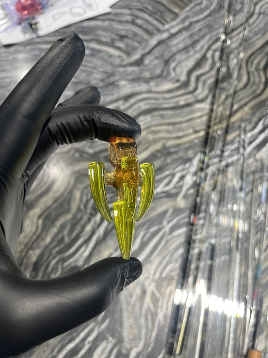 luxurious art piece - Solo Amulet (D) by Avatar Glass