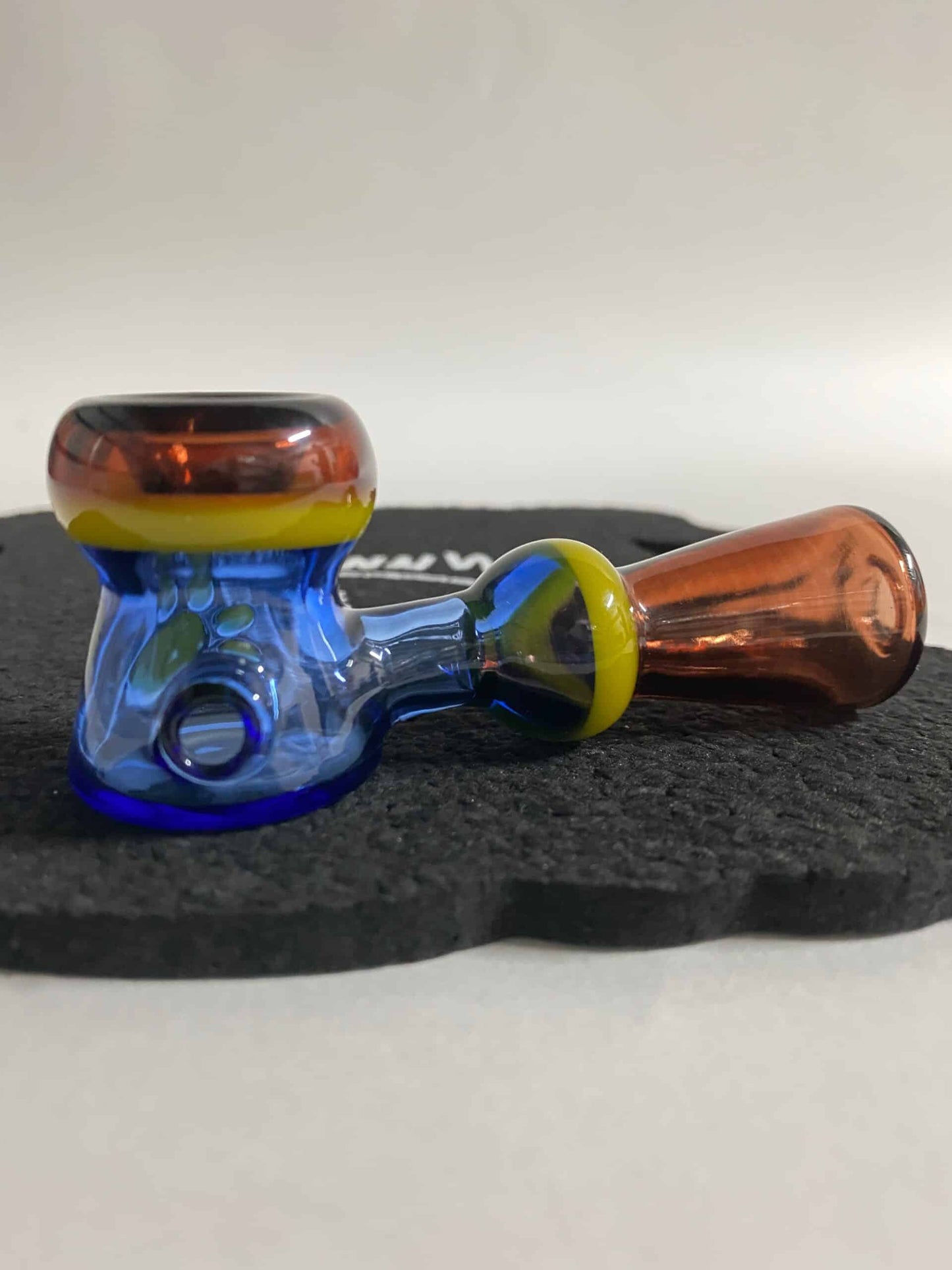 artisan-crafted design of the Paw Print Hand Pipe by Swanny
