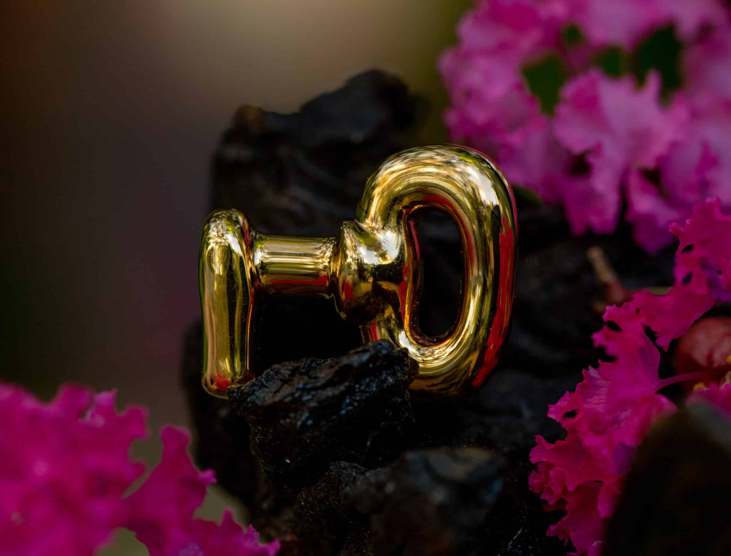 Simple Gold Key by Sakibomb โ Glass2Grass