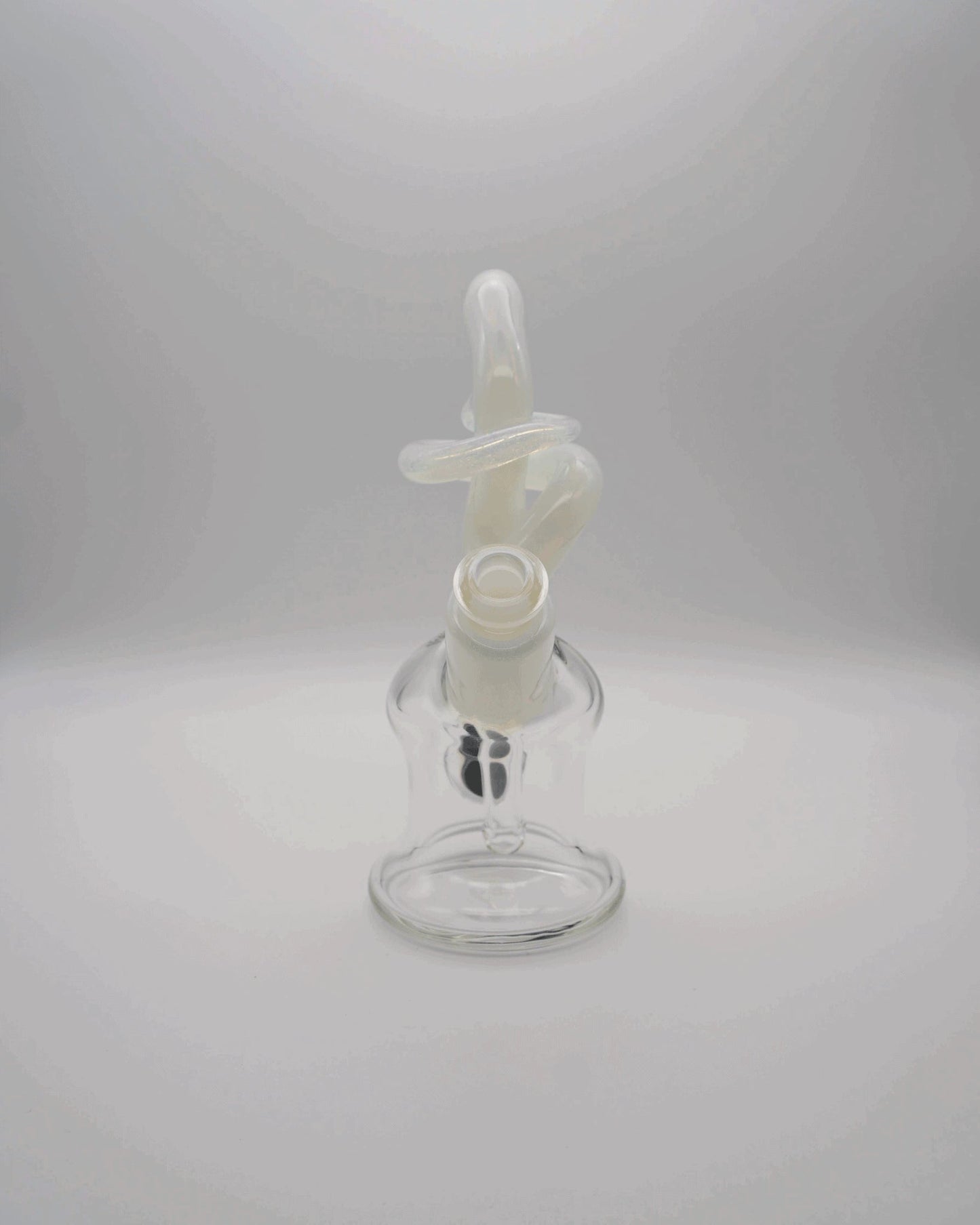 artisan-crafted design of the Secret White Rig by Cambria