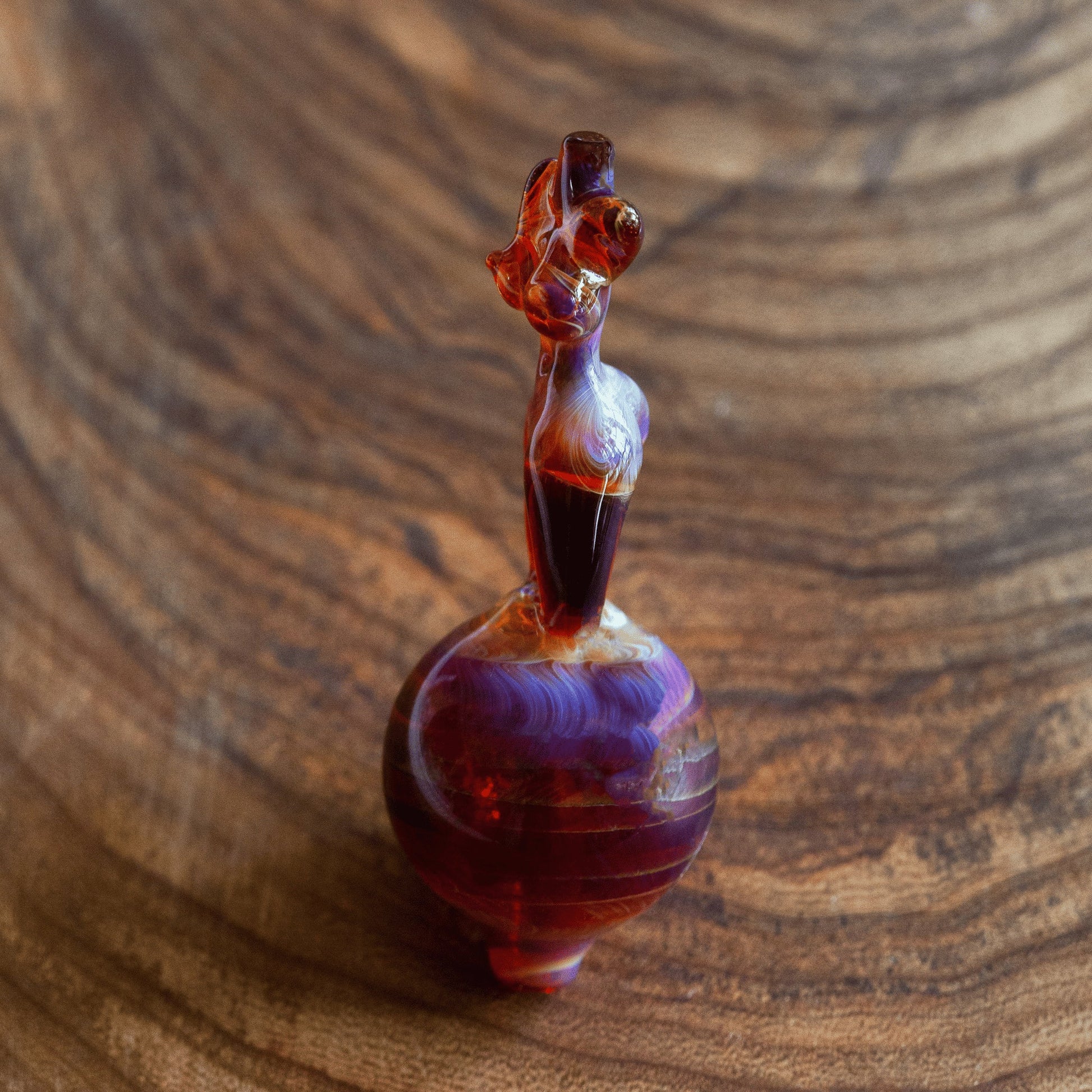 exclusive design of the Amber Purple Dabber Tool & Carb Cap Set by KT Scissorbaby