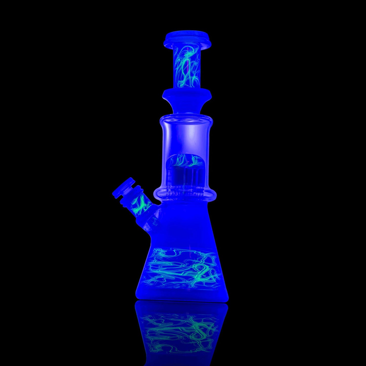 luxurious art piece - Scribble Double Chamber Flask (w/ Dry Catcher) by Leisure x Scomo Moanet (2021)