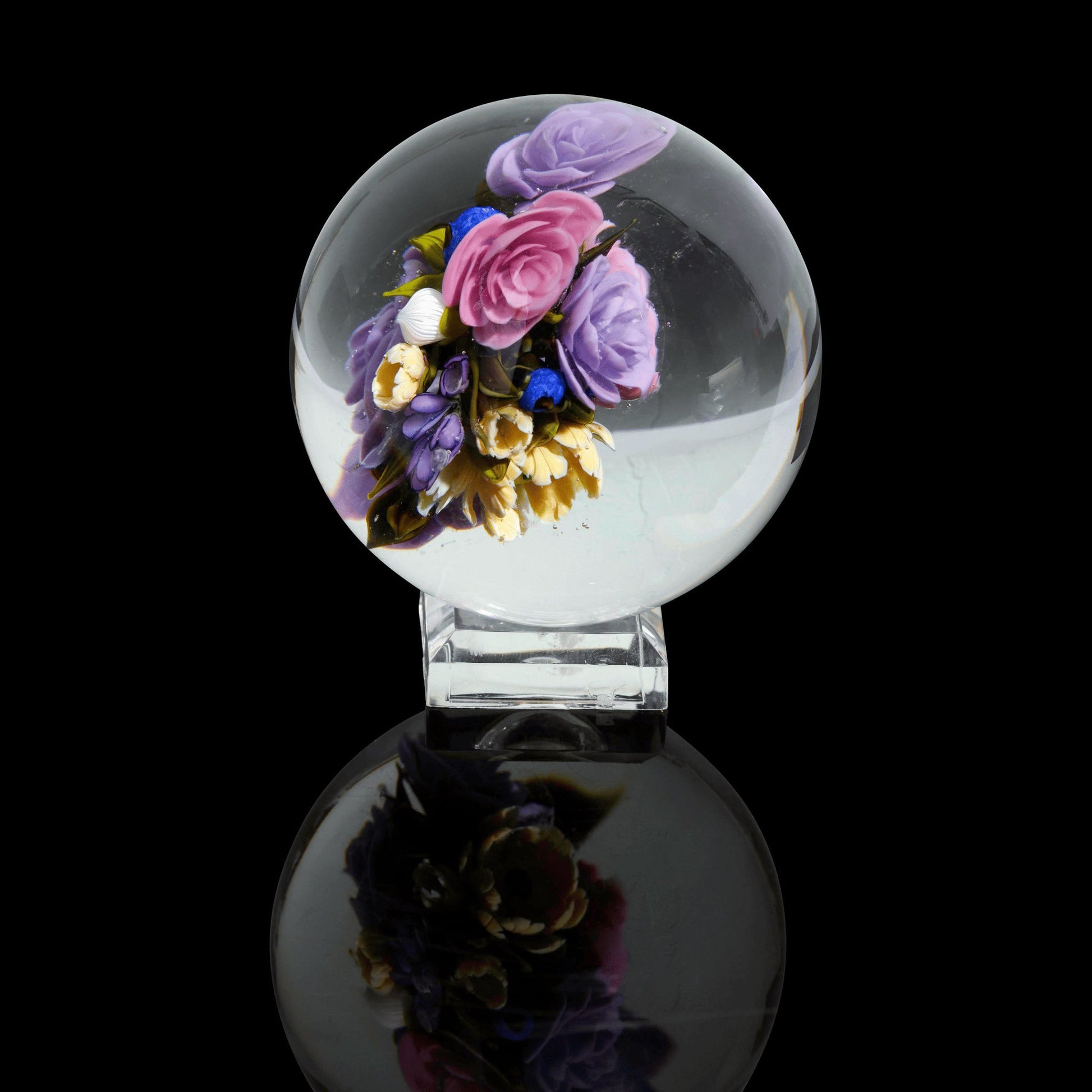 exquisite art piece - Encased Flower Bouquet Marble by Akihiro Glass