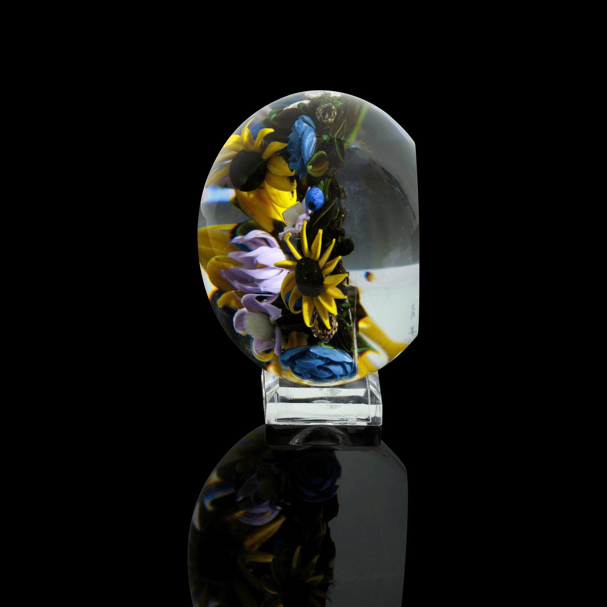 heady art piece - Encased Flower Wreath Paperweight by Akihiro Glass