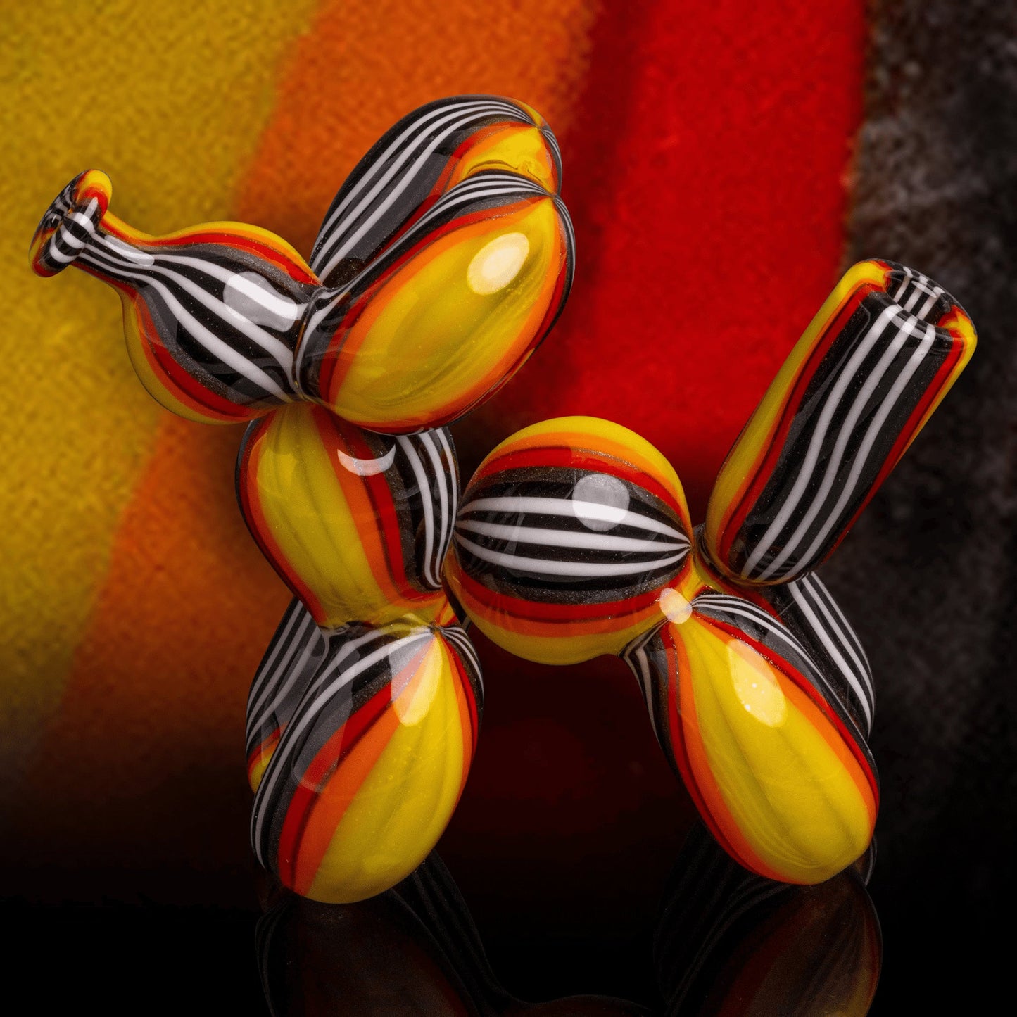 hand-blown art piece - Mini Balloon Dog by Blitzkriega (GV 2022)