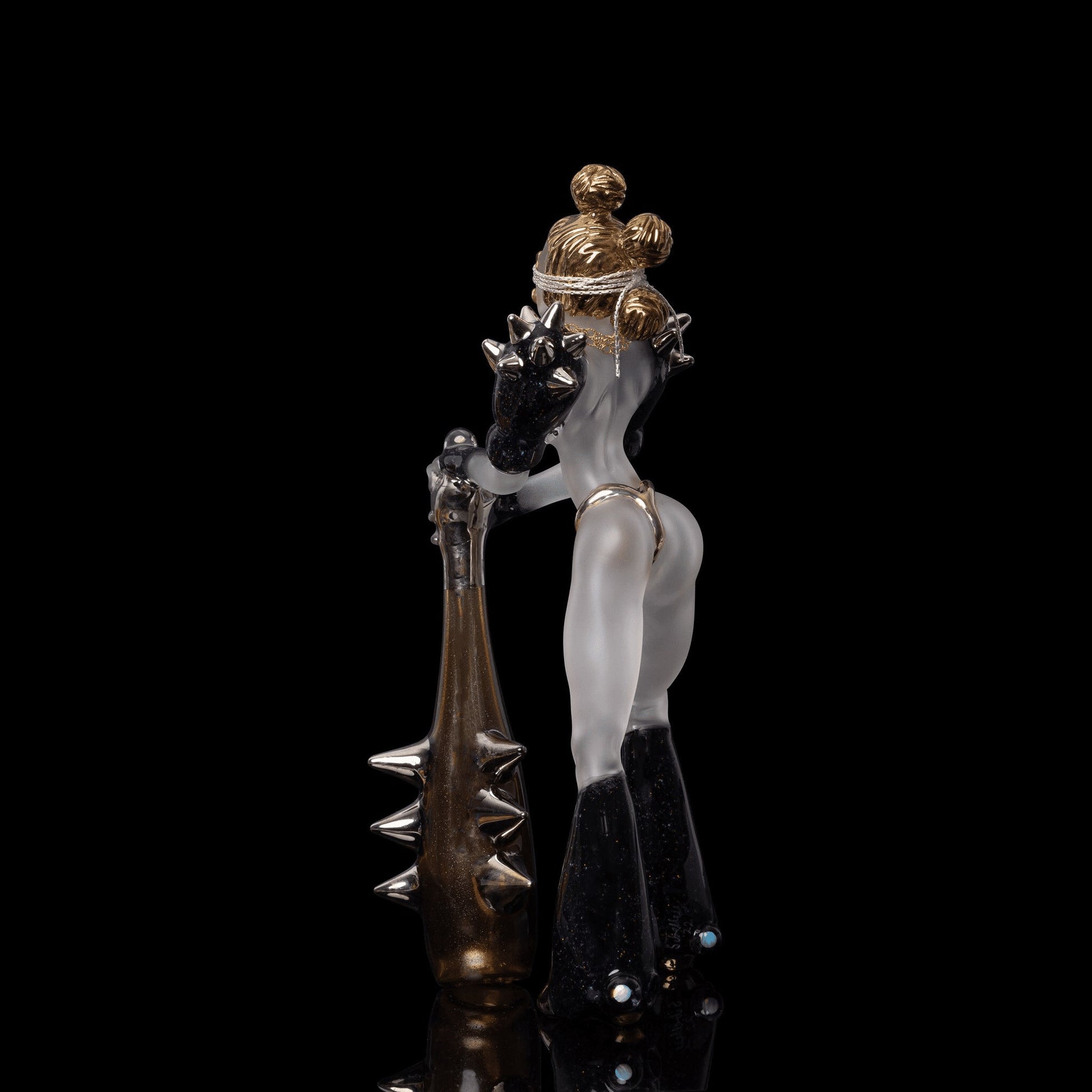 sophisticated design of the Solo Lady Justice Dry Pipe by Sibelley (Cyber Punks 2022 Release)