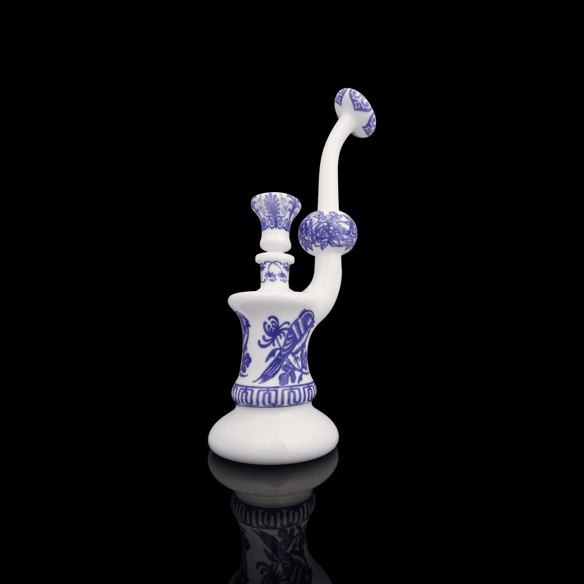 innovative design of the Chinoserie Stand-Up Bubbler with a Slide by Kurt B (SCOPE 2022)