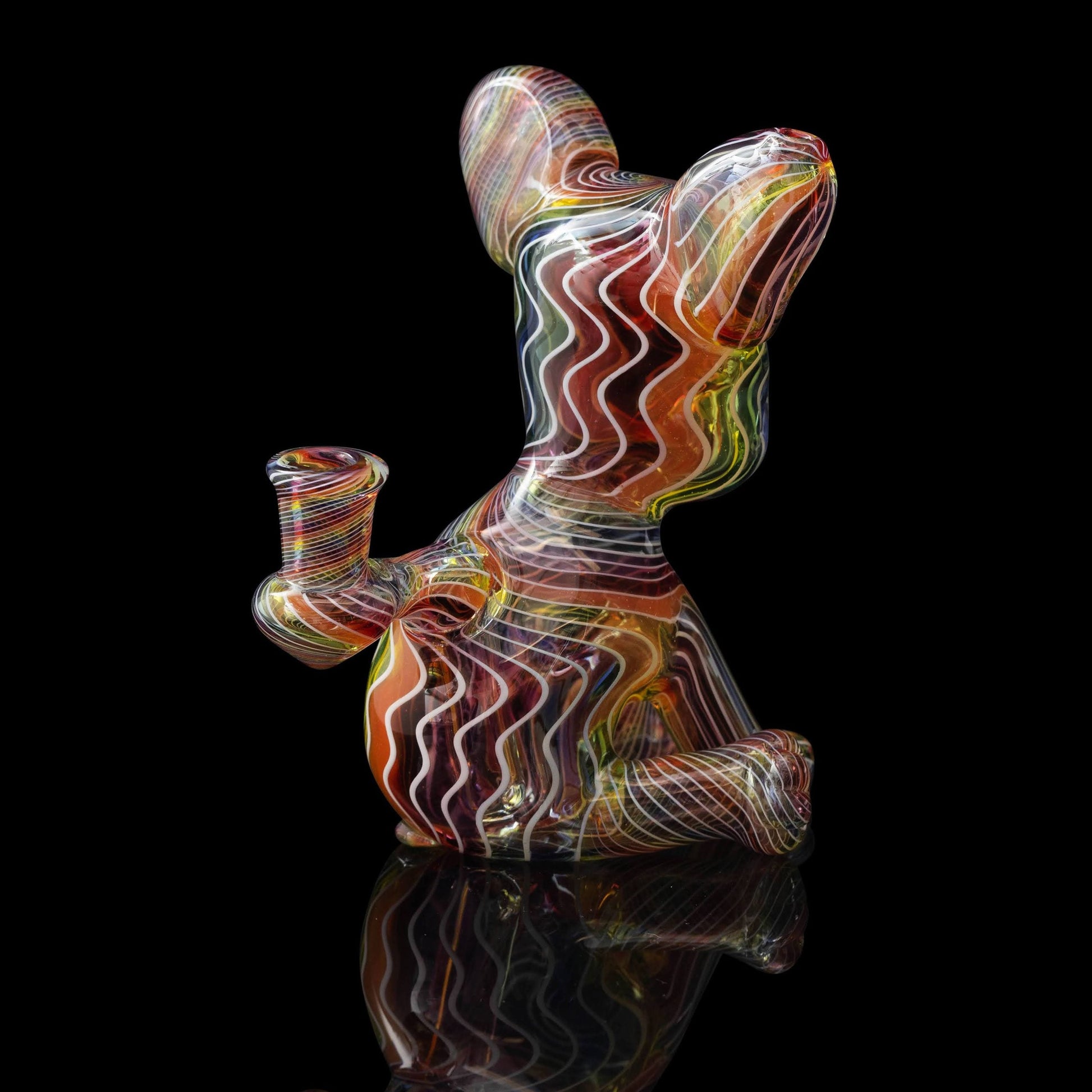 luxurious design of the Collab Frenchie Rig by Karma Glass x Swanny